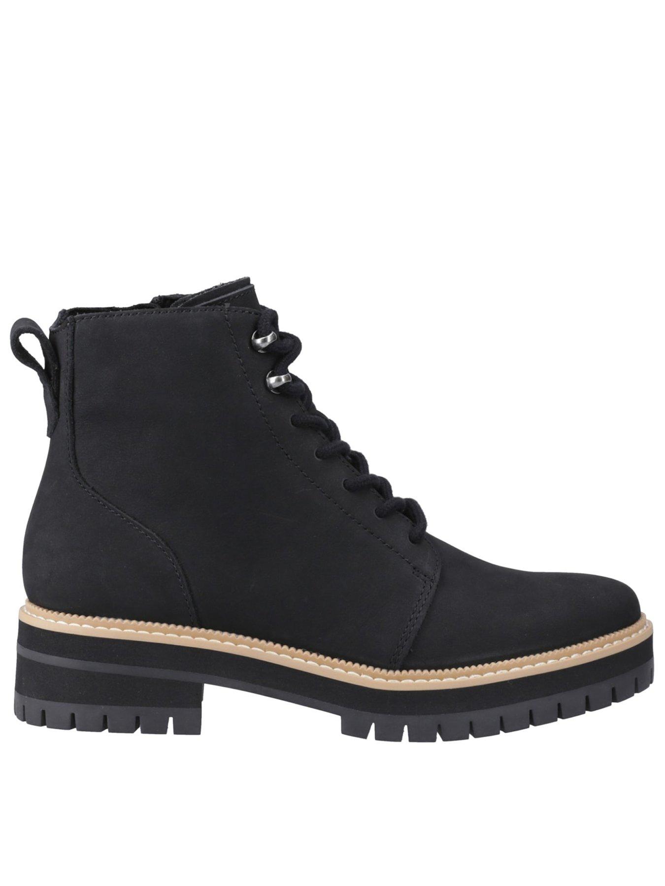 undefined Wylder Water Resistant Leather Boot - Black