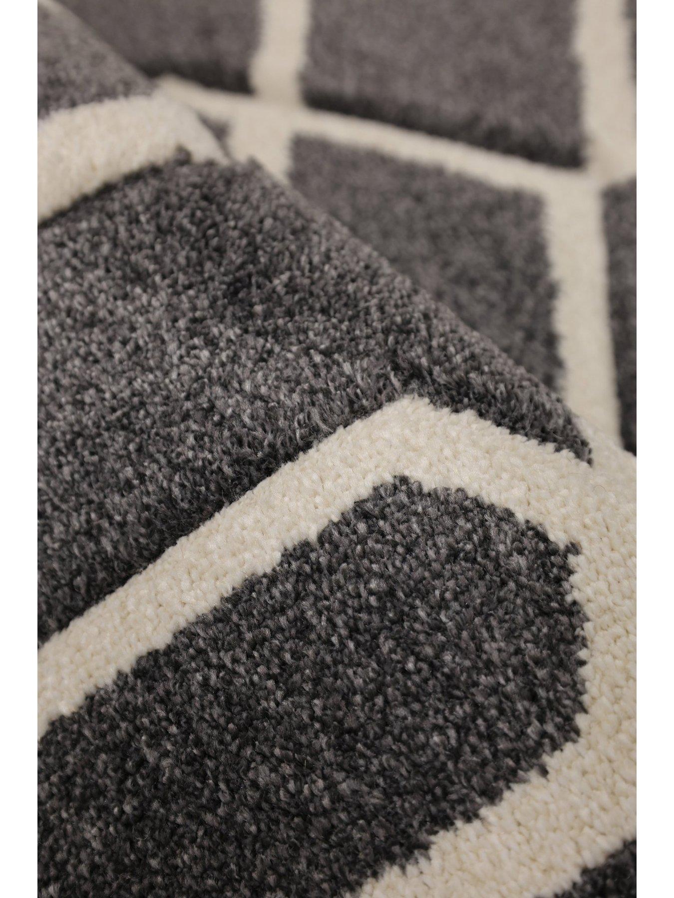 Image 4 of 4 of The Very Collection Newport Lattice Grey Rug