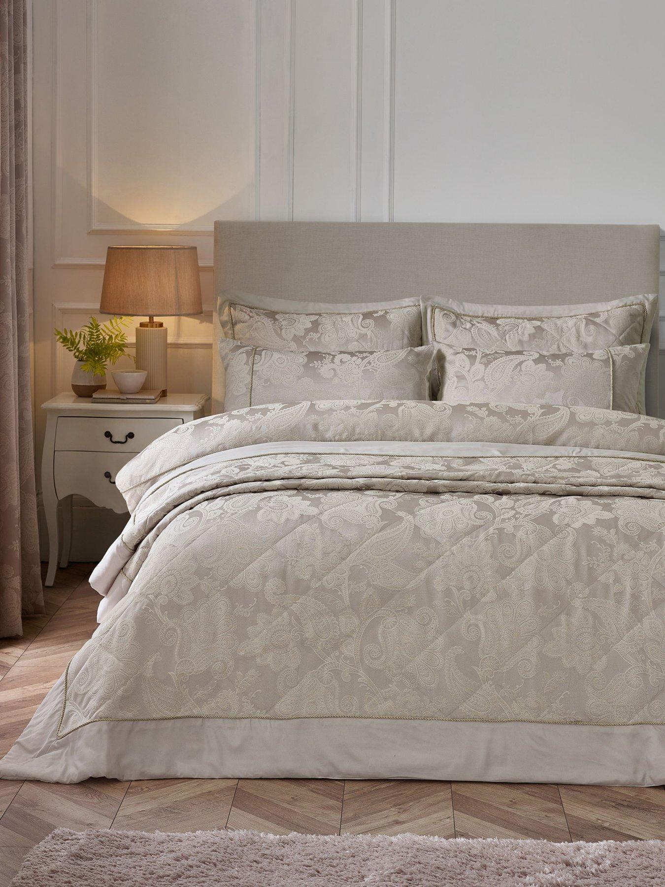  image of catherine-lansfield-opulent-jacquard-bedspread--240x260cm