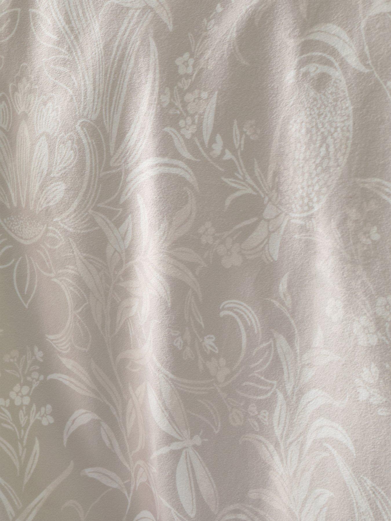 Image 6 of 6 of Bridgerton by Catherine Lansfield Regal Birds Duvet Set- Single