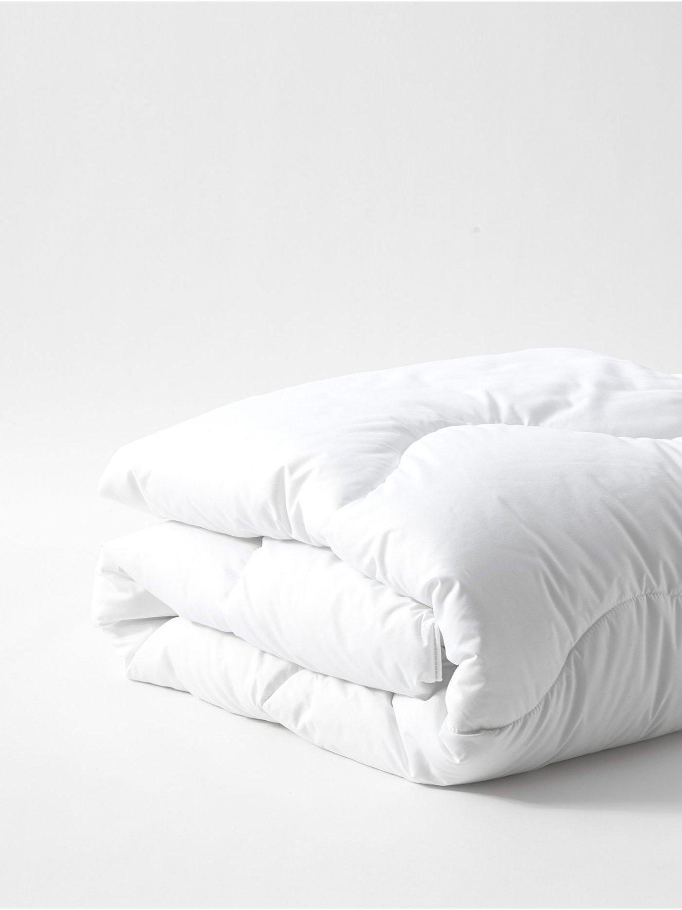  image of the-fine-bedding-company-allergy-defence-anti-allergy-105-tog-duvet