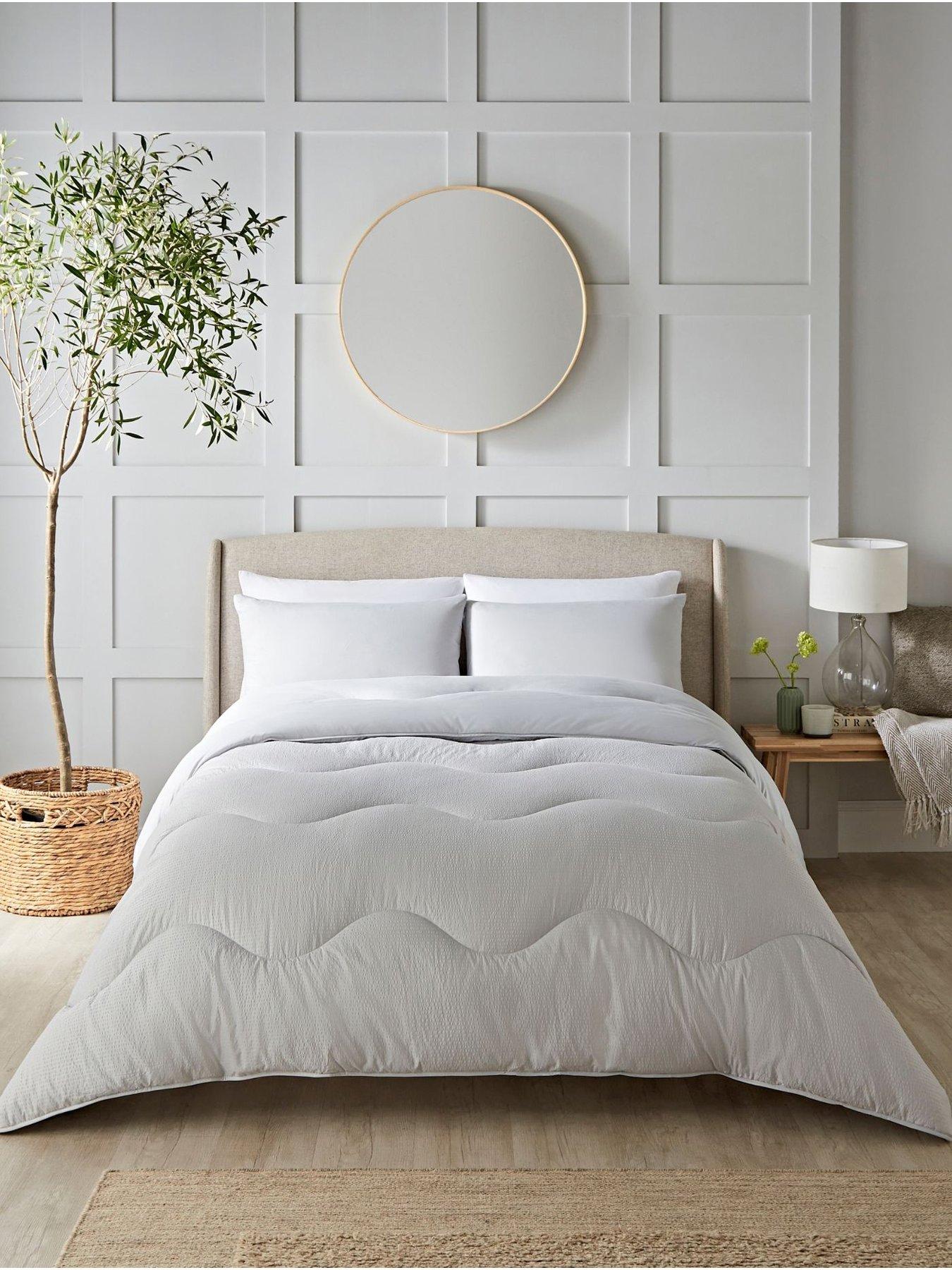 Image 1 of 5 of Night Lark Seersucker Bound 4.5 Tog Coverless Duvet Set - Grey