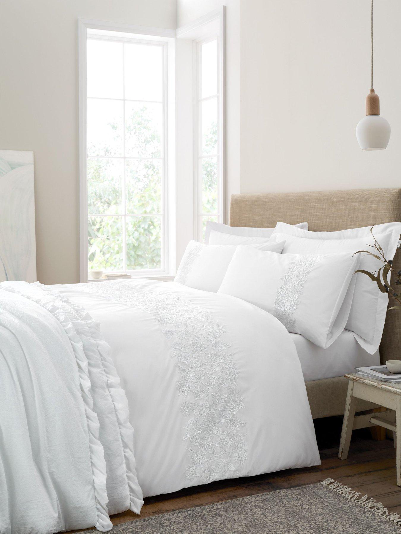 undefined Embroidery Floral 200 Thread Count Cotton Duvet Set White