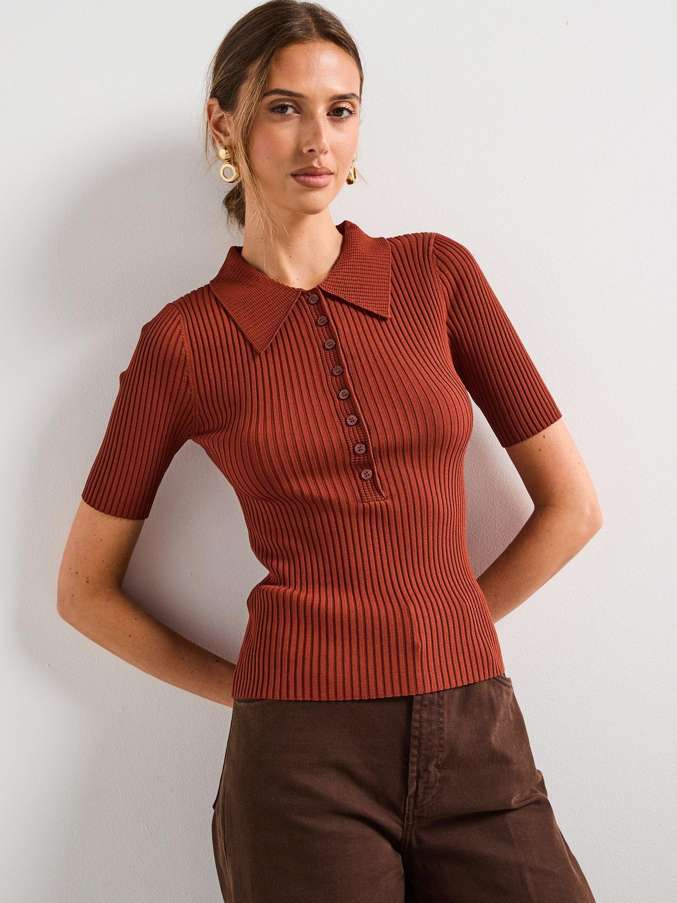 undefined V-Neck Ribbed Knit Sweater - Red