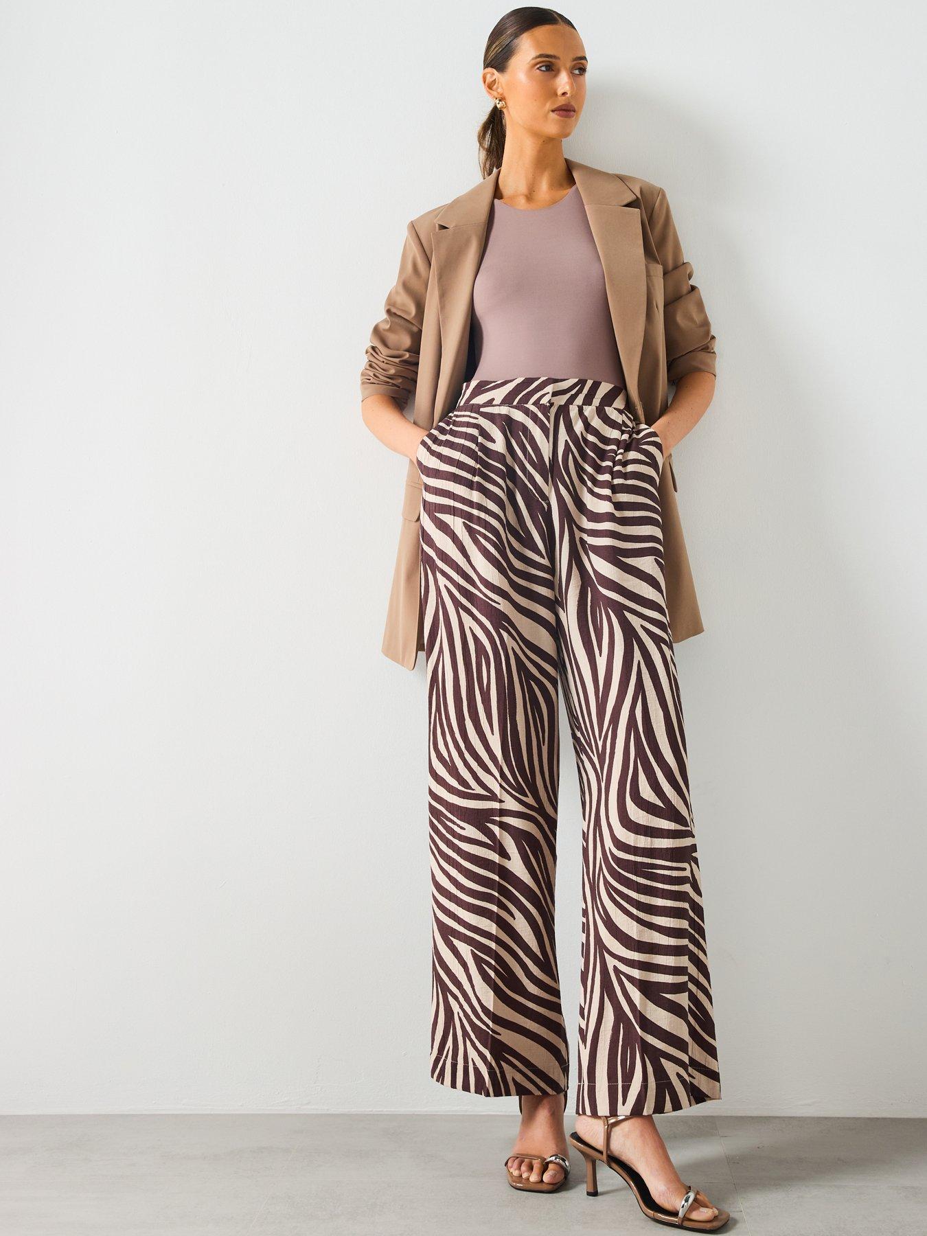 Image 3 of 6 of Mango Straight Leg Zebra Pleat Trousers - Black