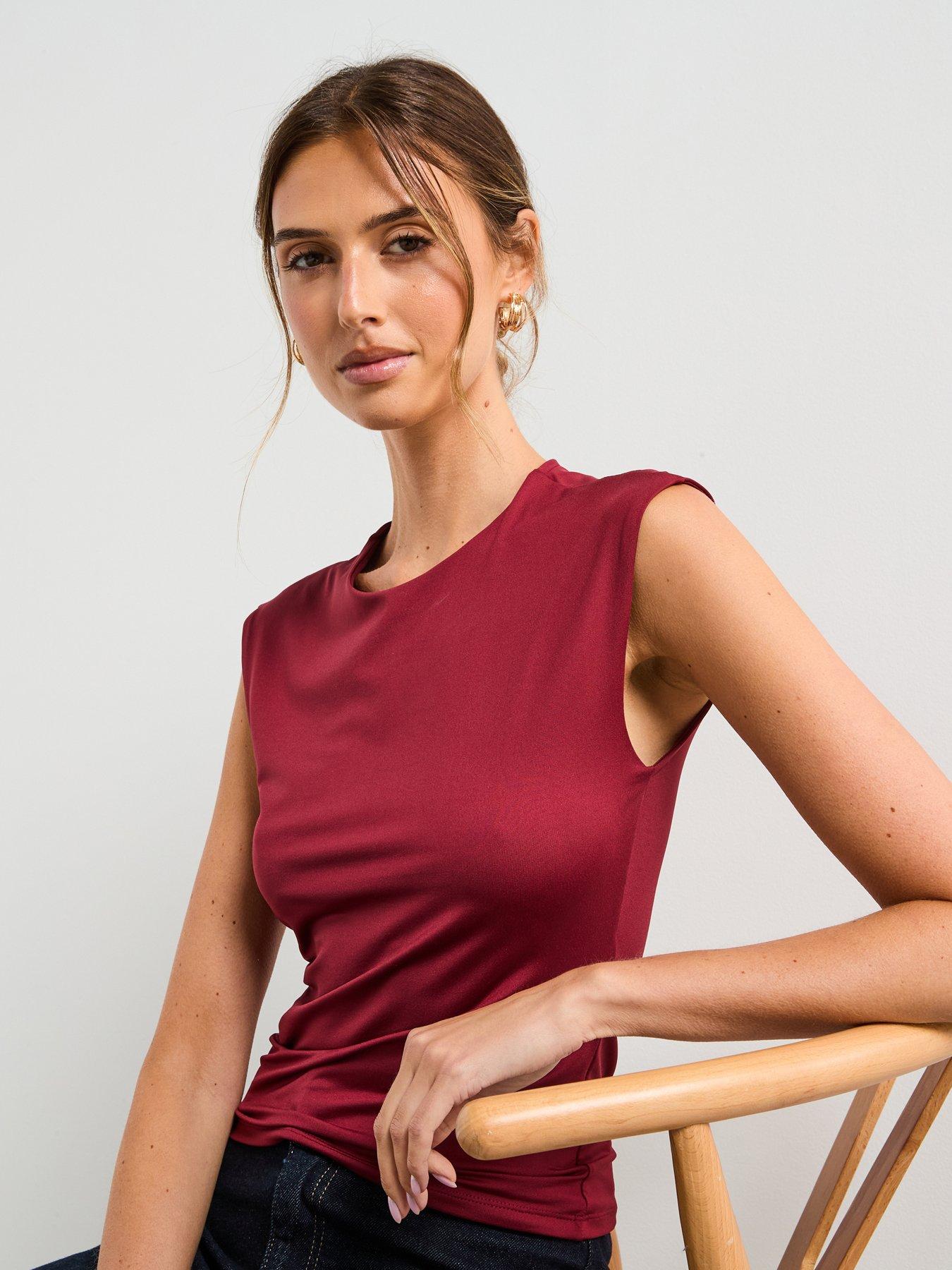 undefined Fitted Tank Top - Red