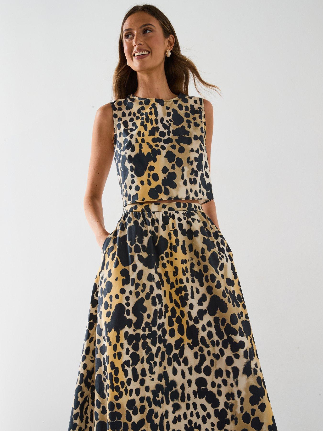 Image 6 of 6 of Mango Animal Print Skirt - Black