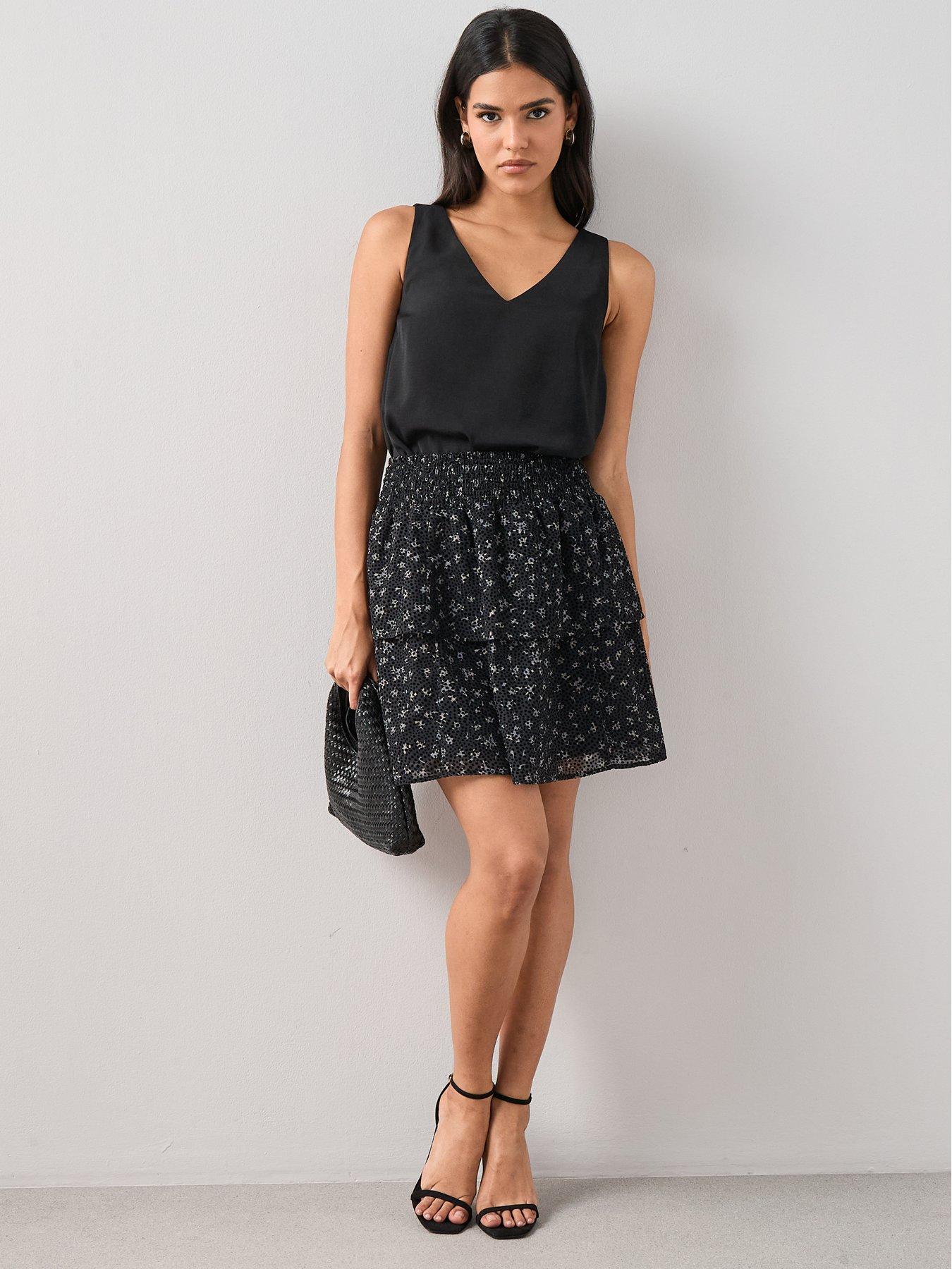  image of the-very-collection-cami-top-black