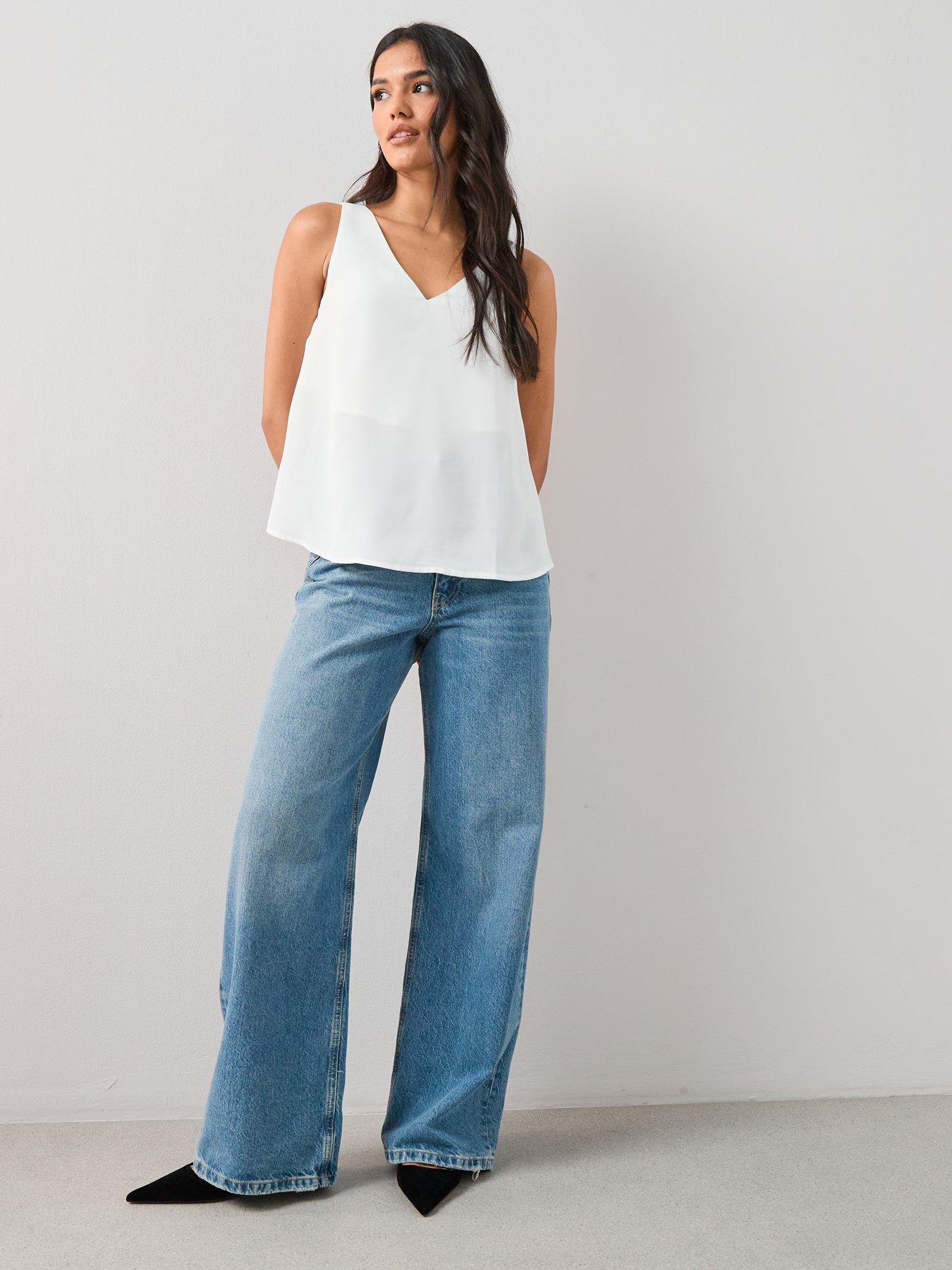 Image 4 of 6 of The Very Collection Cami&nbsp;Top - White