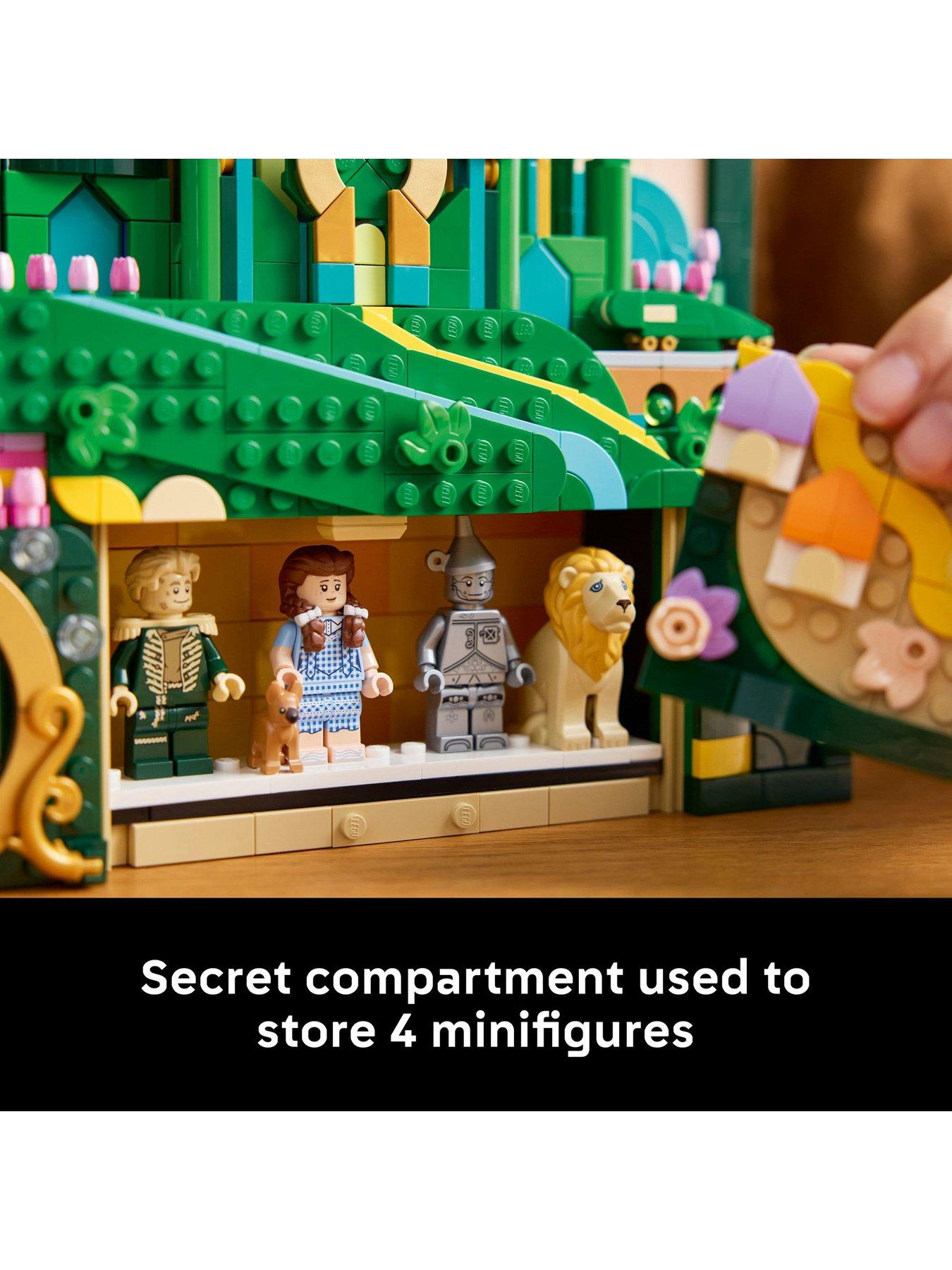 Image 5 of 8 of LEGO Wicked Emerald City Wall Art Building Set 75685