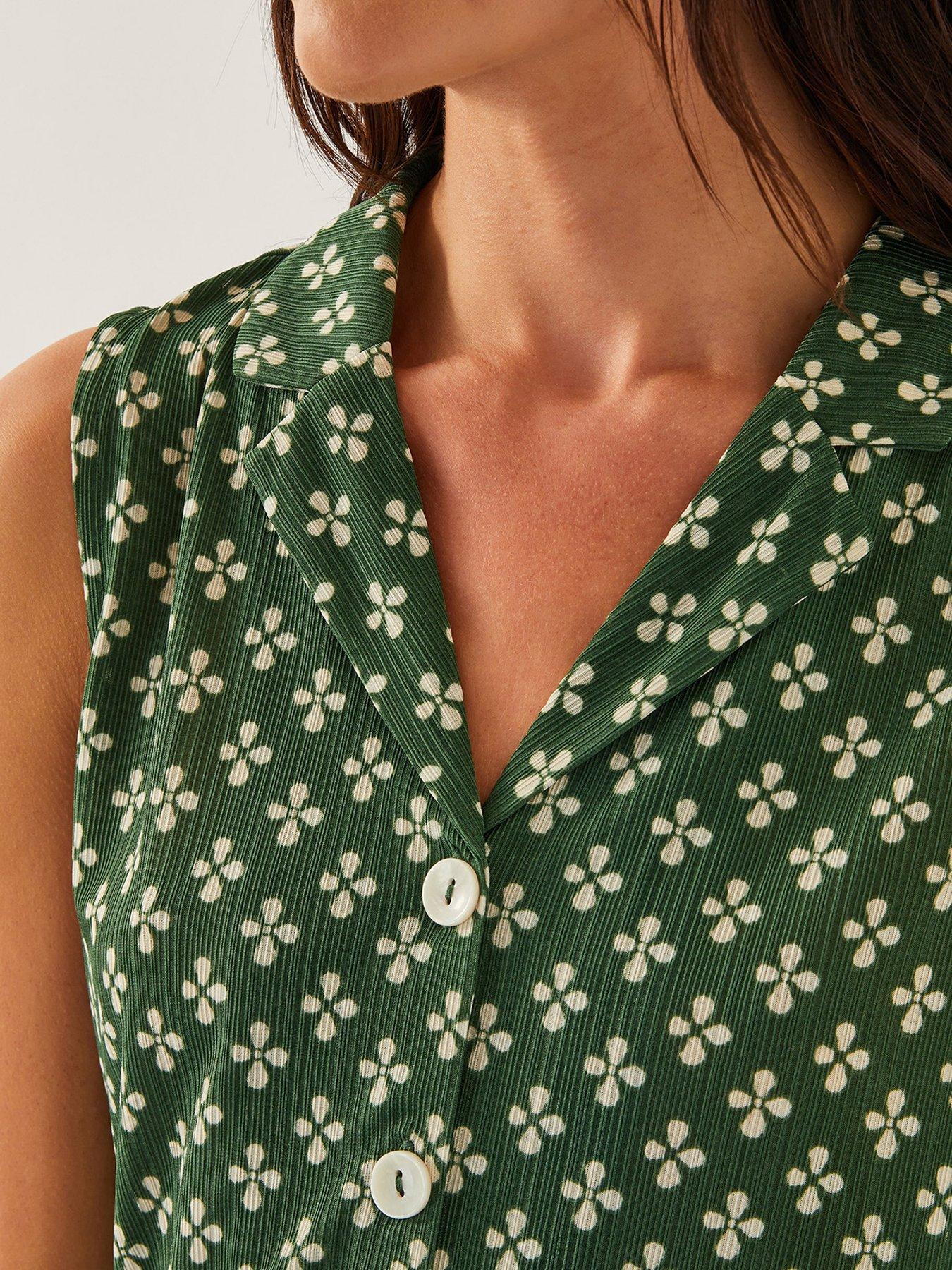 Image 5 of 6 of Monsoon Daisey Geo Jersey Top - Khaki - Green