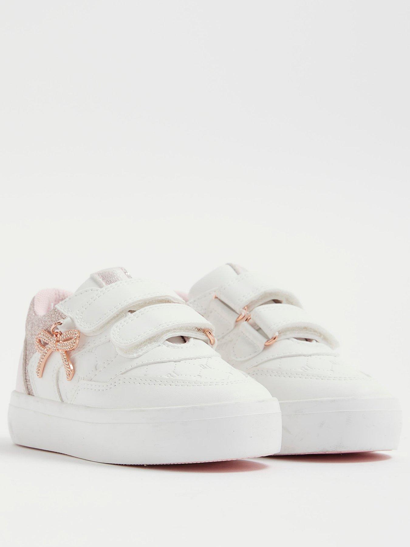 Image 2 of 5 of River Island Mini Mini Girls Bow Charm Plim Shoes - White