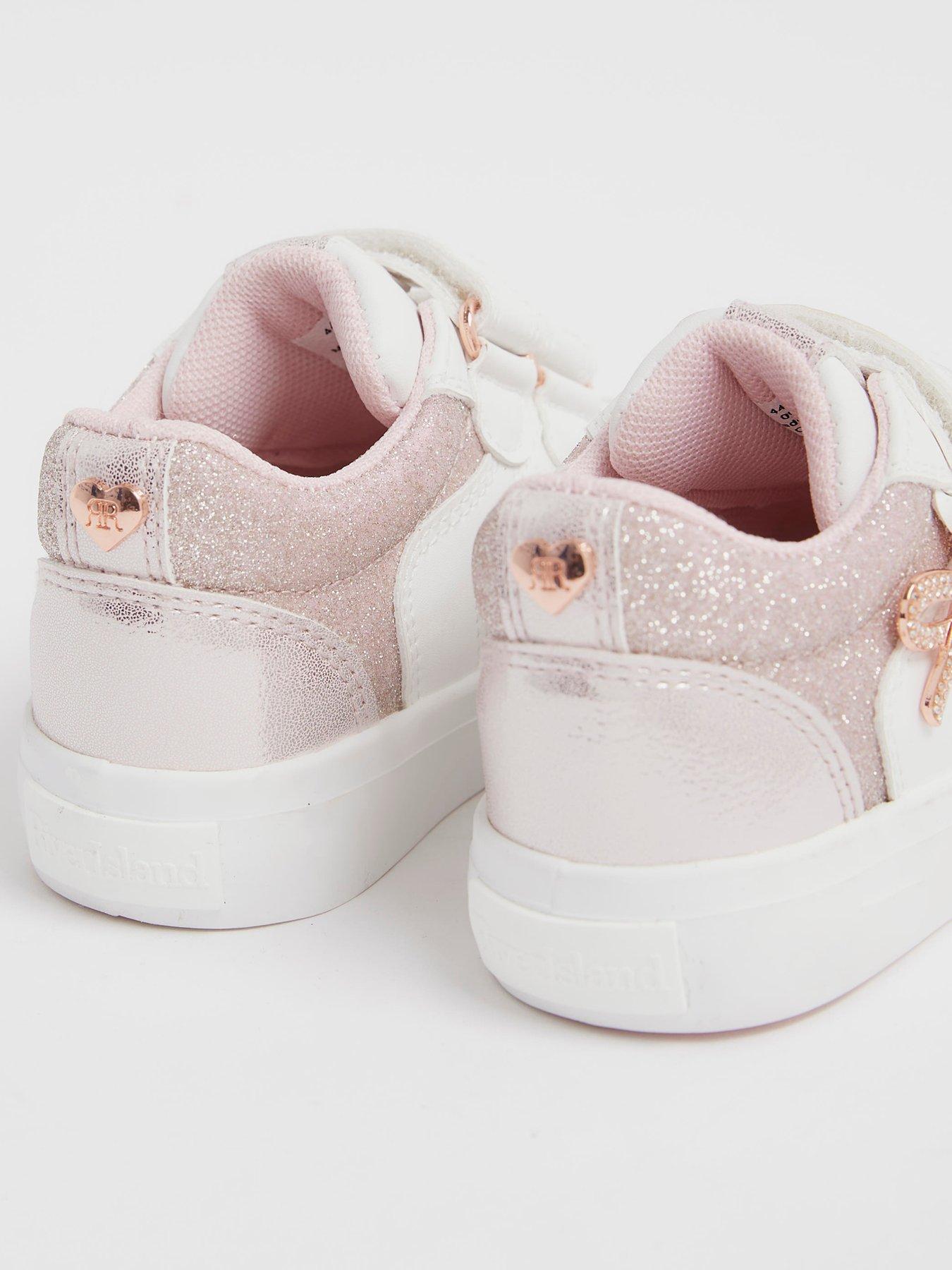 Image 5 of 5 of River Island Mini Mini Girls Bow Charm Plim Shoes - White