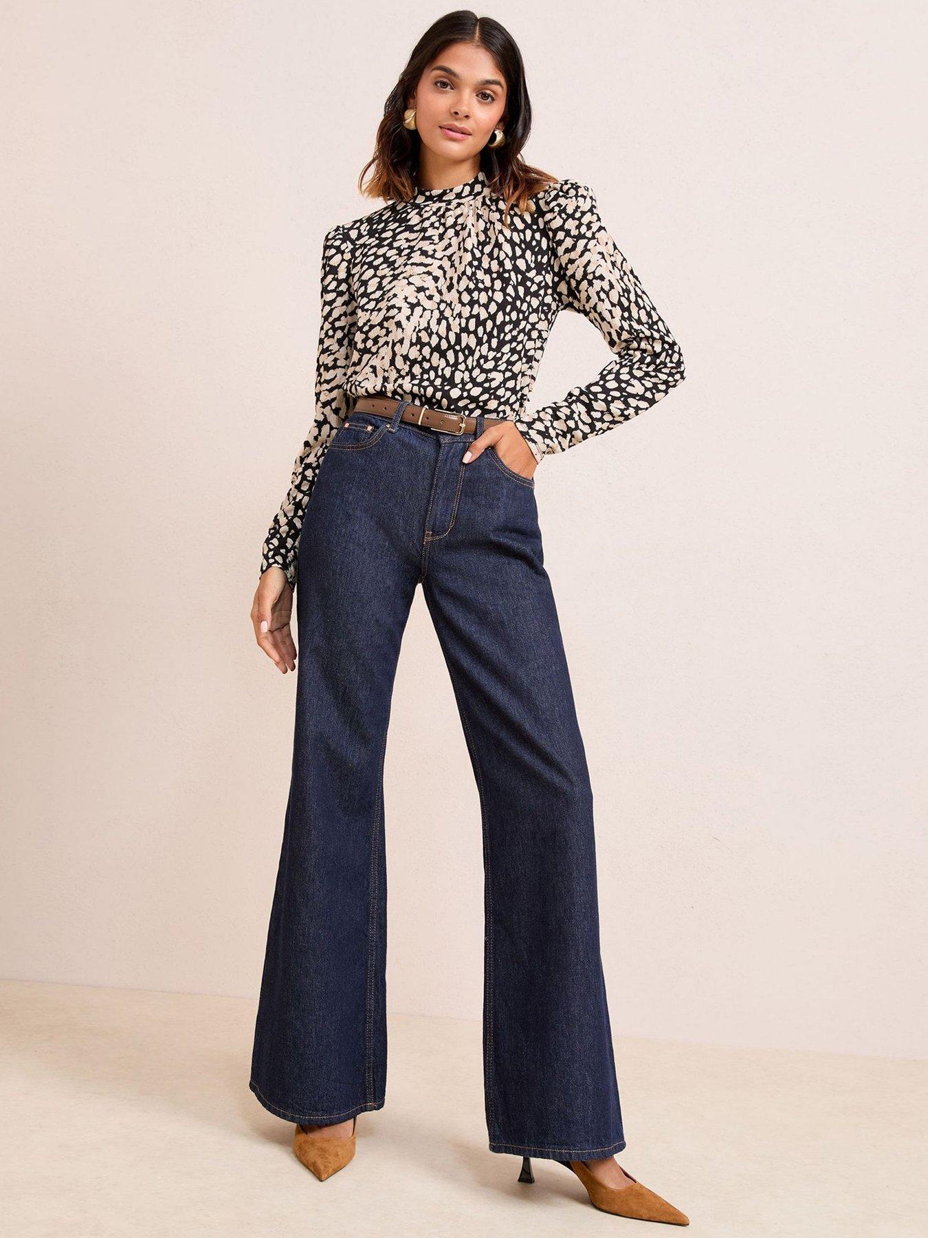 undefined Printed Textured Jersey Top - Black