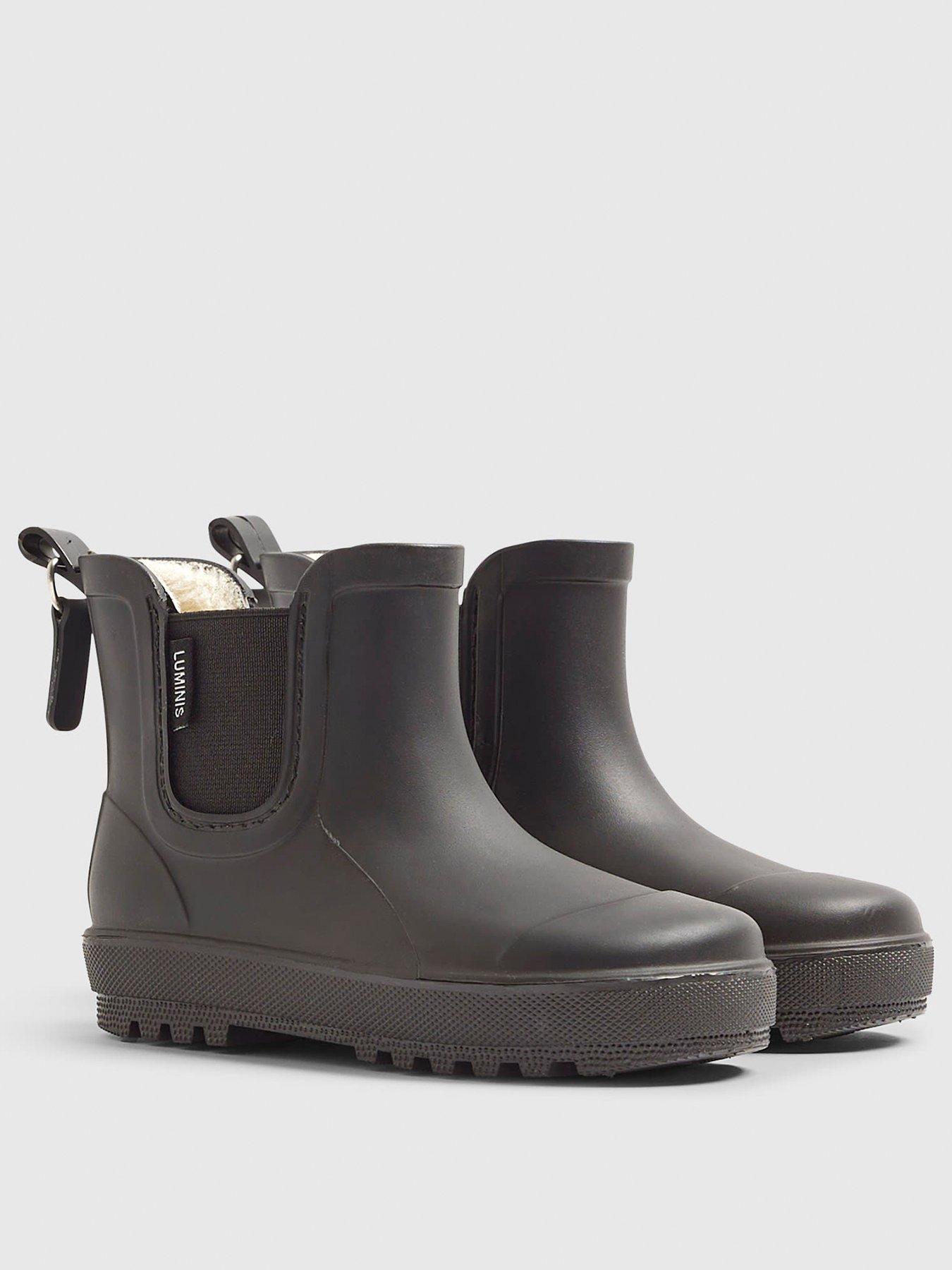  image of river-island-mini-boys-borg-lined-welly-boots-black
