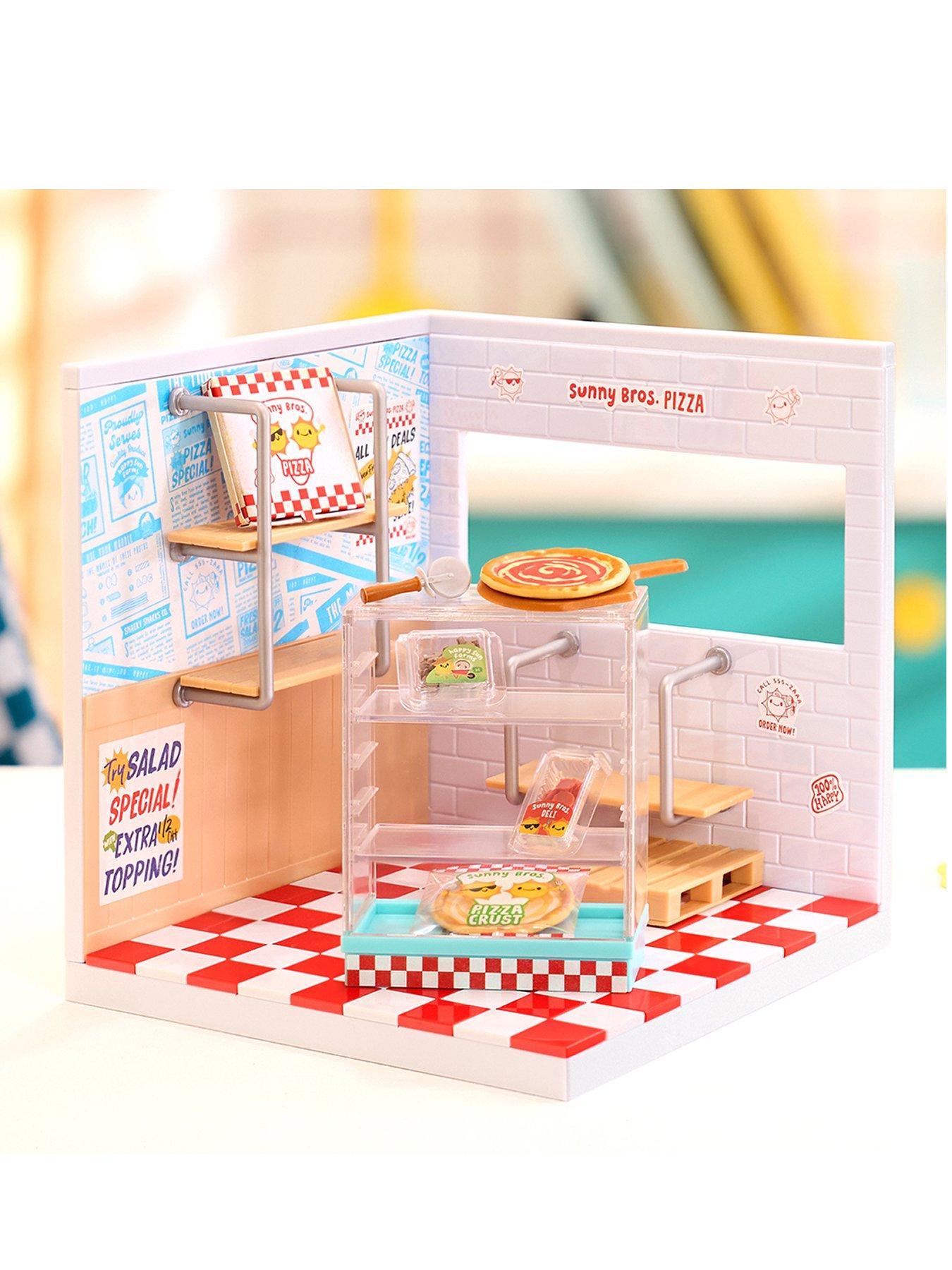 undefined MGA's Miniverse Make It Mini Spaces Pizza Shop Building Set
