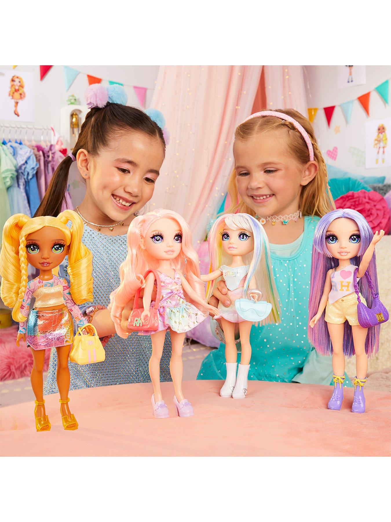 Image 2 of 8 of Rainbow High My Fashion Style Fashion Doll- Bella