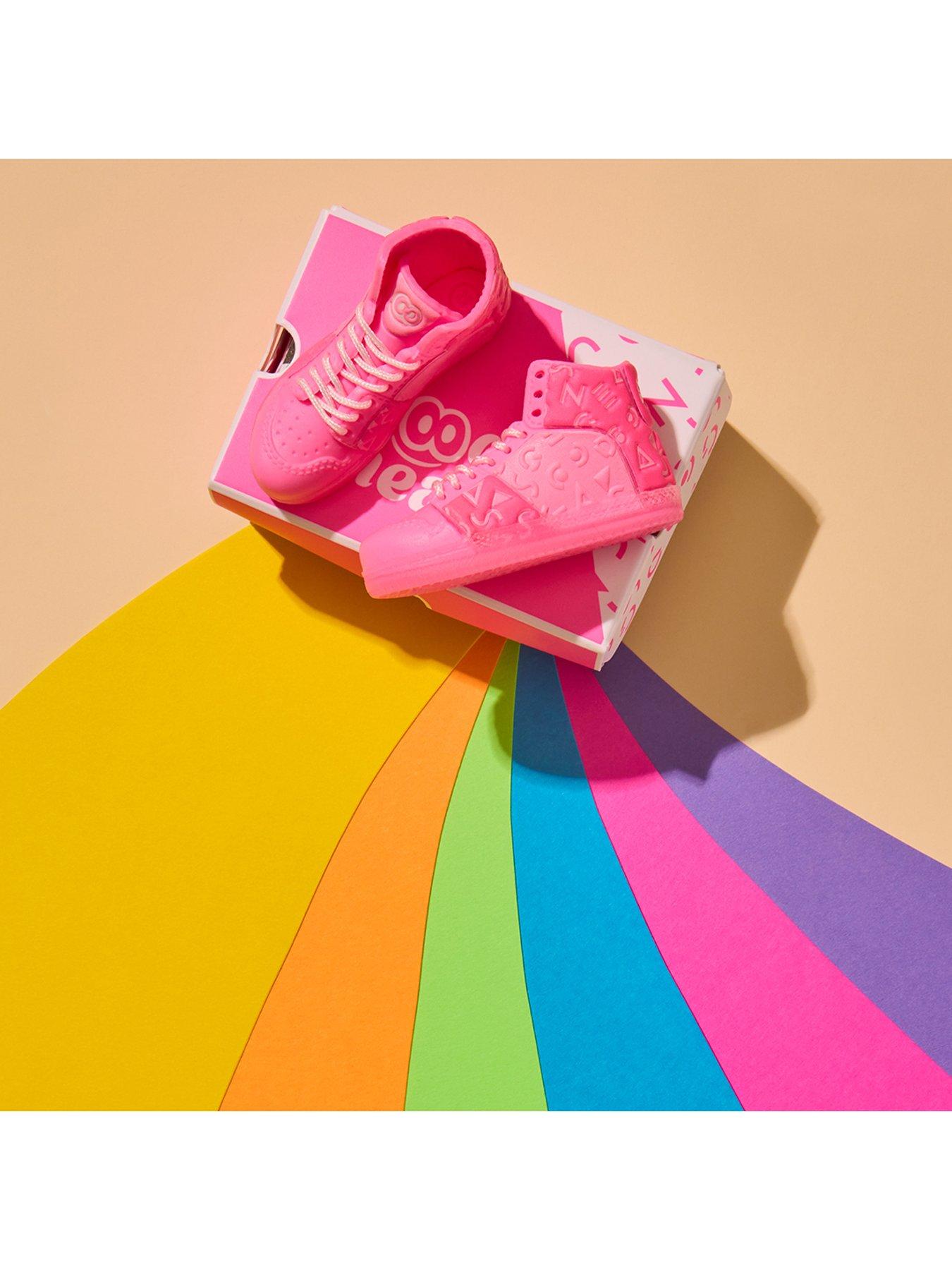 Image 5 of 8 of Mini Verse MGAs Miniverse - Make It Mini Sneakers