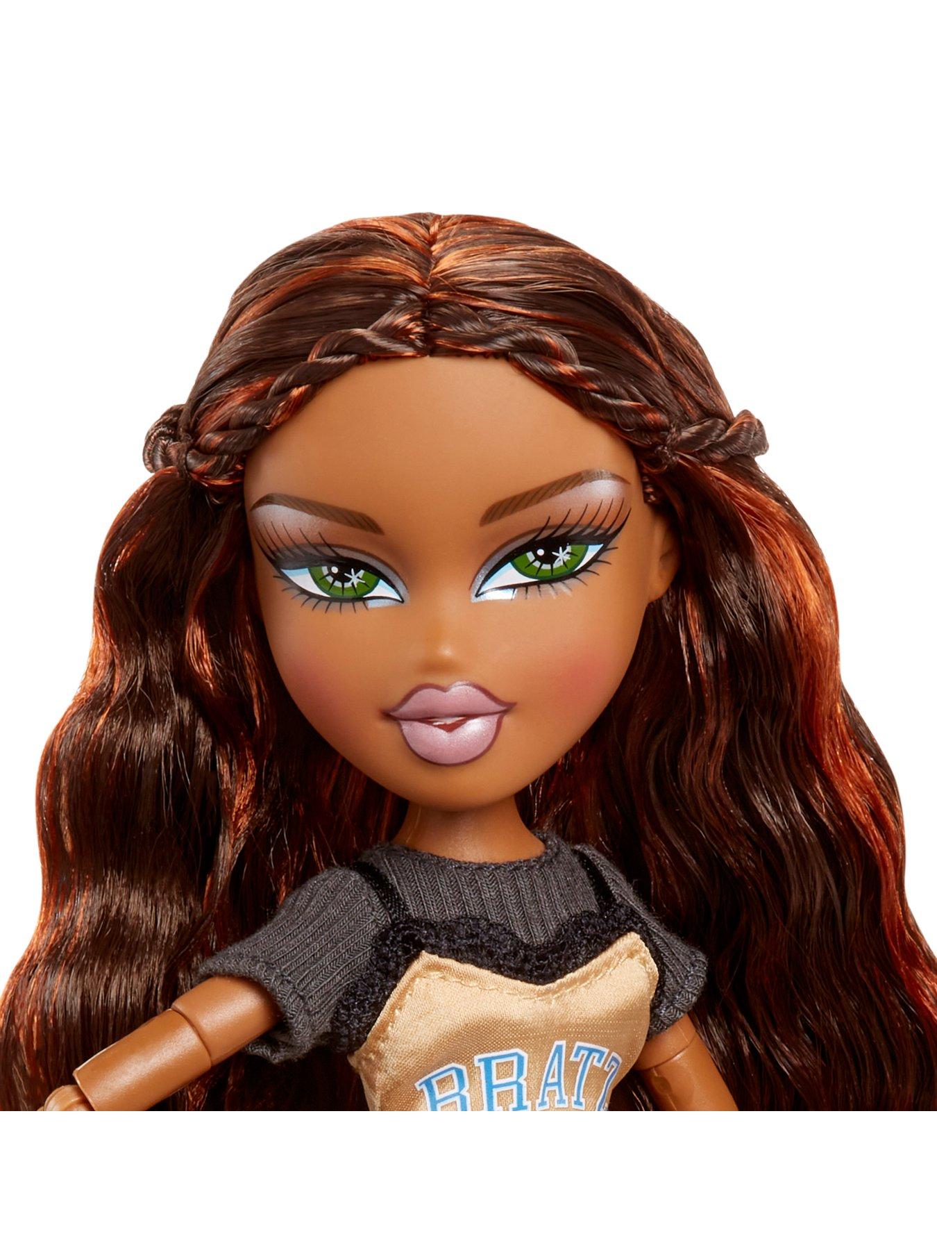 Image 5 of 8 of Bratz Stylin' Doll -&nbsp;Sasha