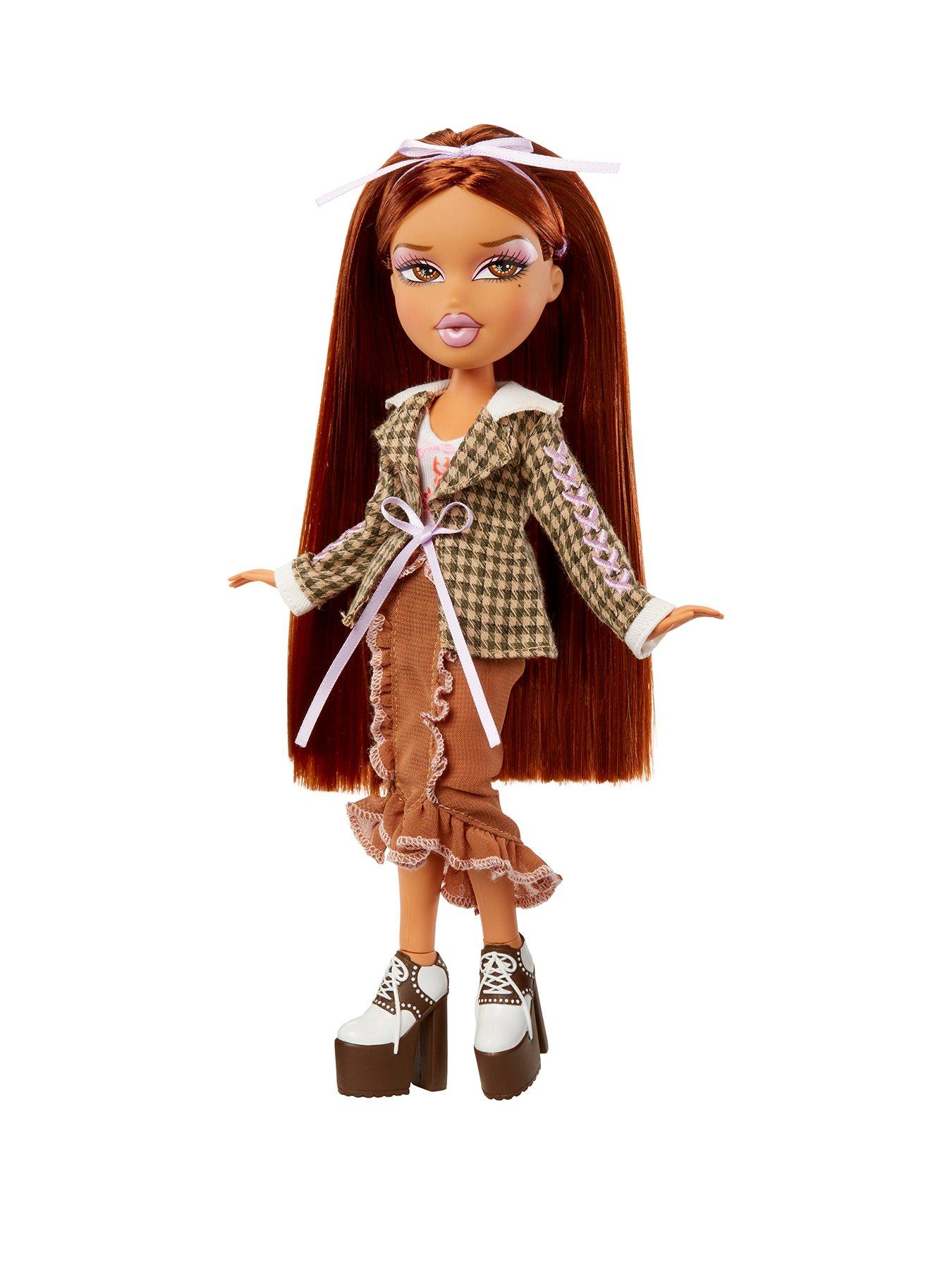 Image 1 of 8 of Bratz Stylin' Doll - Yasmin