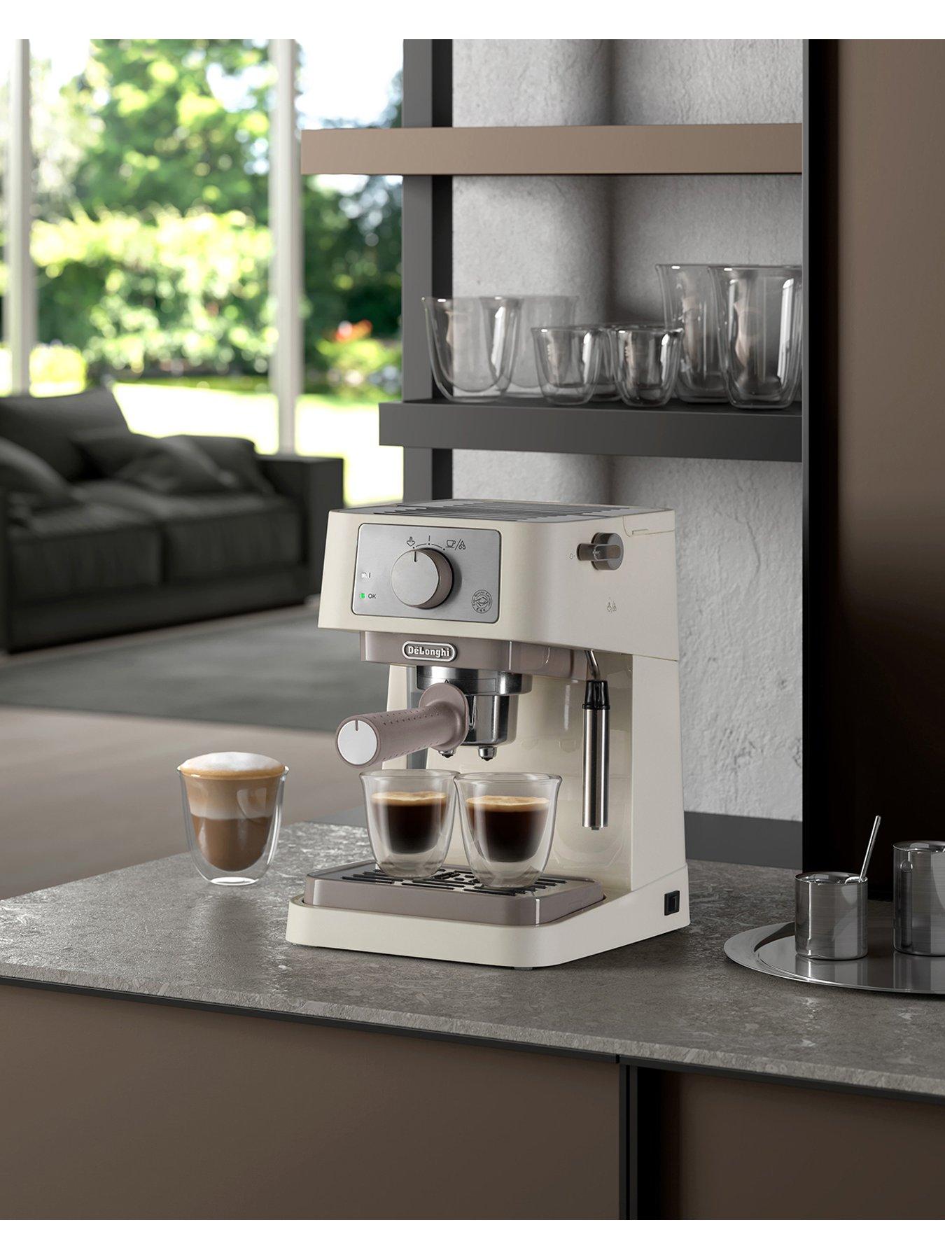 Image 2 of 5 of DeLonghi Stilosa, Barista Espresso Machine &amp; Cappuccino Maker, EC260.CR
