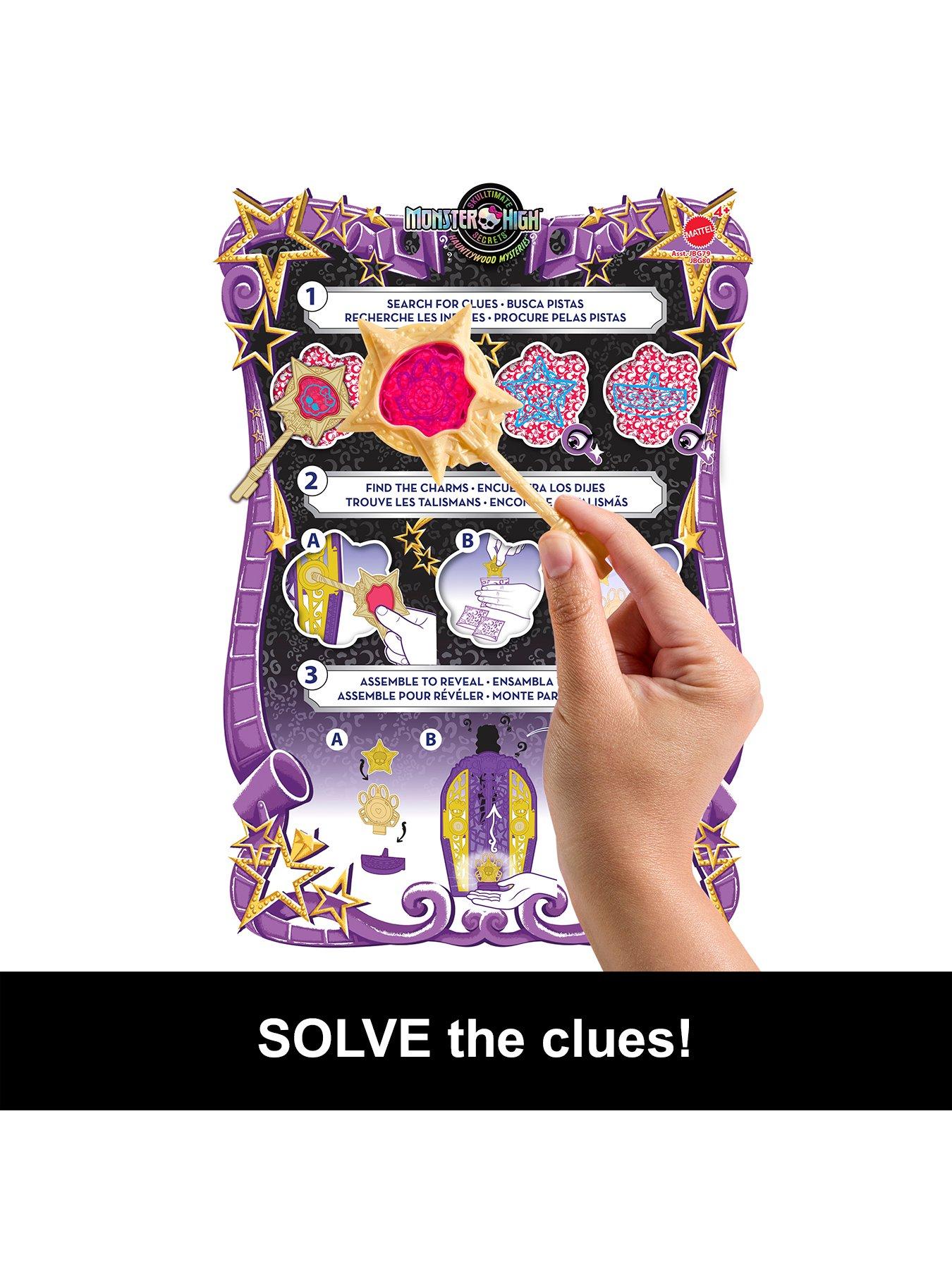Image 4 of 7 of Monster High Skulltimate Secrets Hauntlywood Mysteries Doll, Clawdeen Wolf with 19+ Surprises