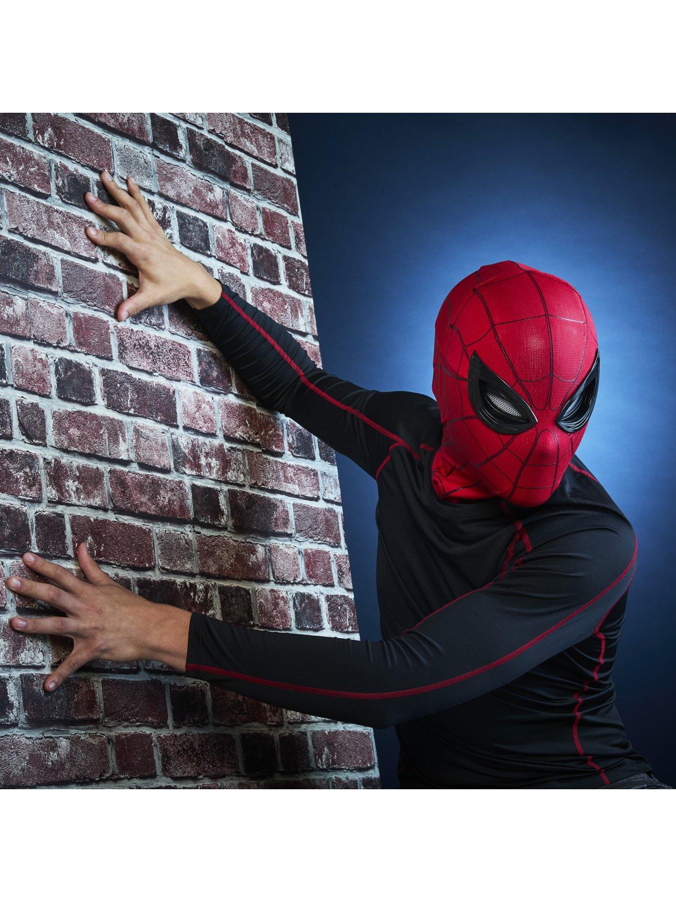  image of spiderman-marvel-legends-series-spider-man-electronic-expressive-mask