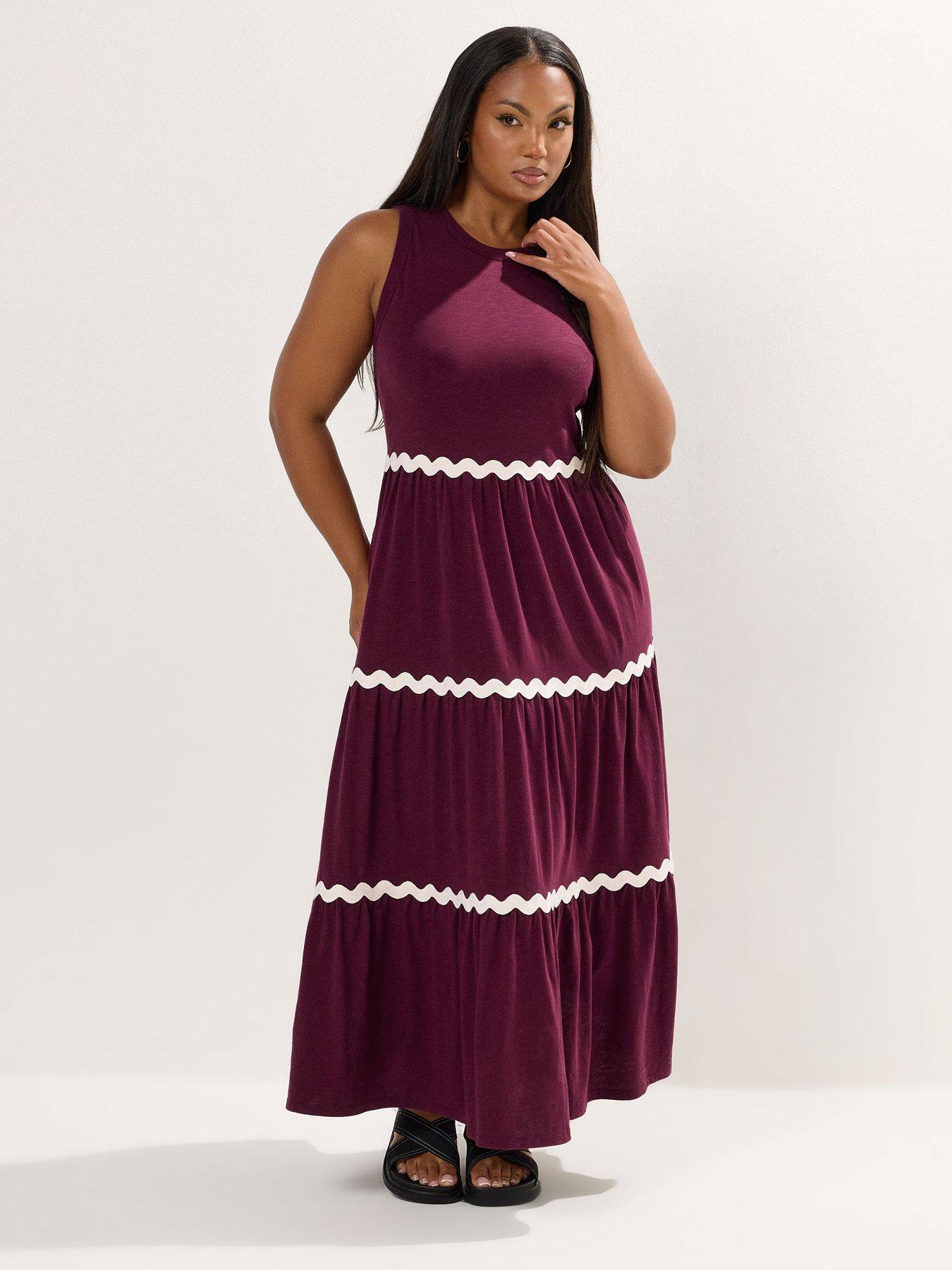 Image 3 of 4 of Yours Curve Contrast Trim Tiered Dress - Red