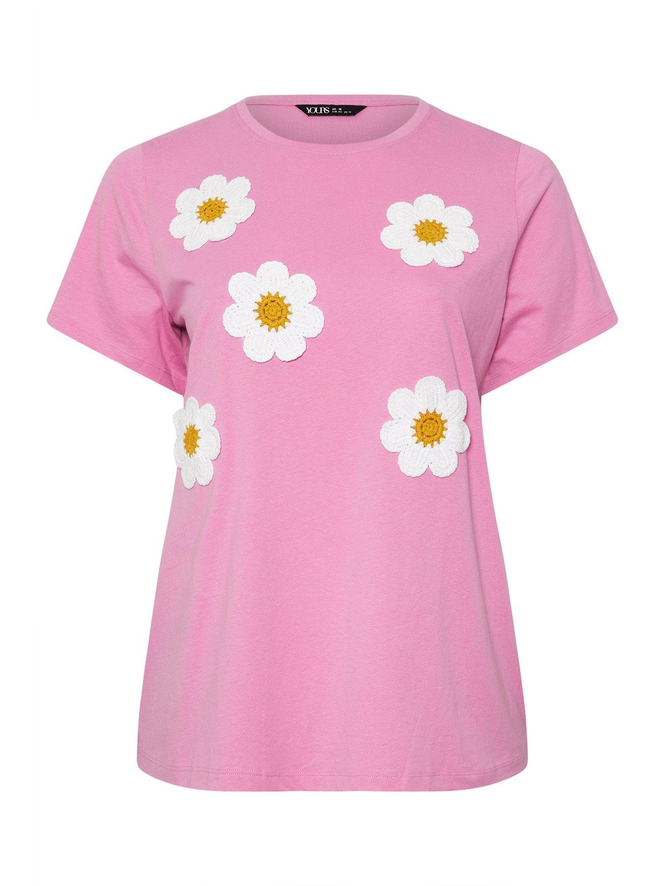 Image 5 of 5 of Yours Curve Applique Daisy T-Shirt - Pink