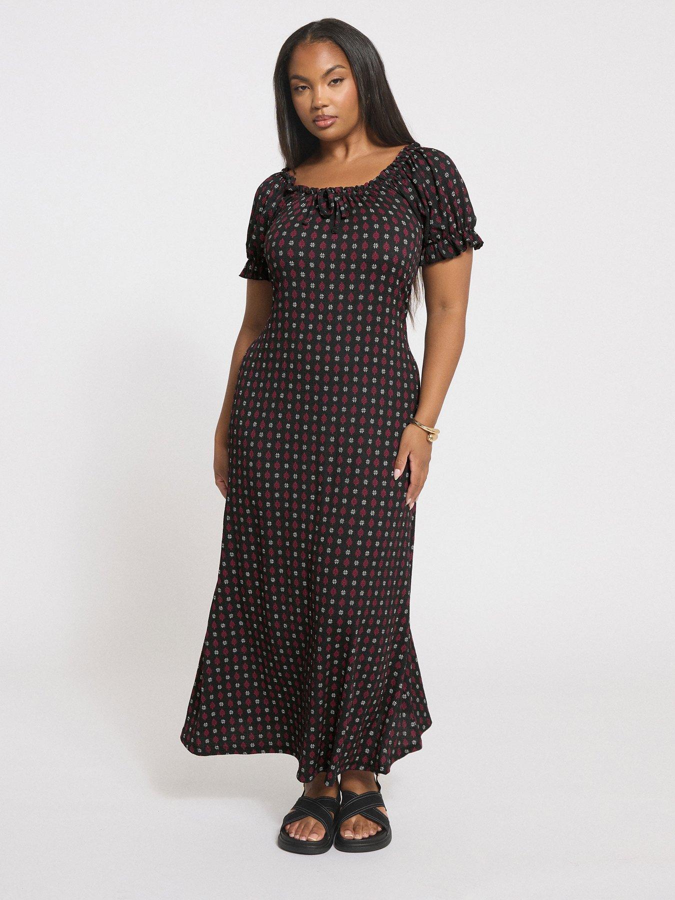 Image 3 of 4 of Yours Curve Textured Milkmaid Dress - Black