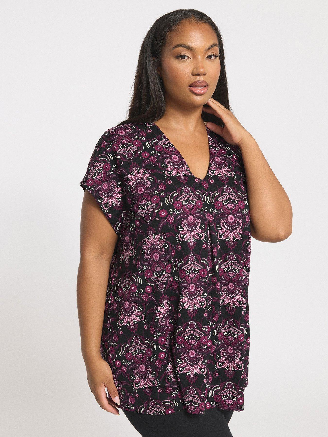 undefined Curve Crepe Pleat Front Top - Black