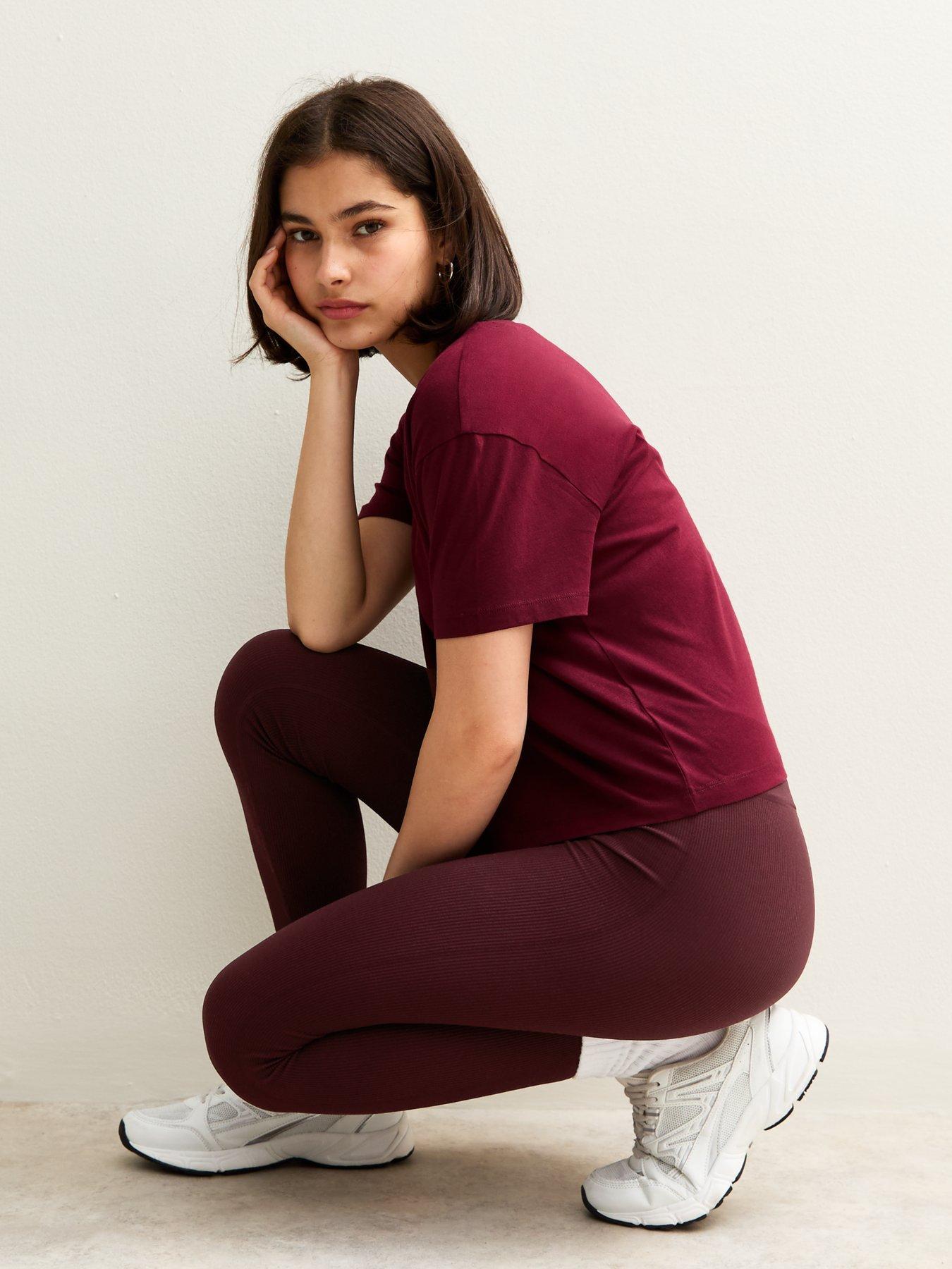 Image 3 of 5 of New Look Seamless Ribbed Jersey Leggings - Burgundy