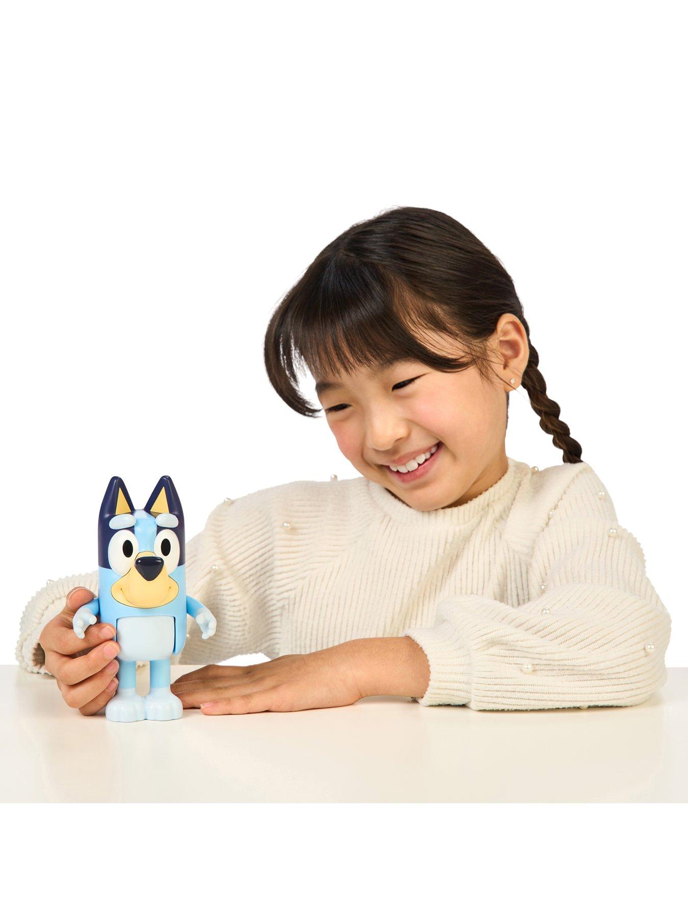 Image 2 of 8 of Bluey Chat Mates Figure Single Pack - Bluey