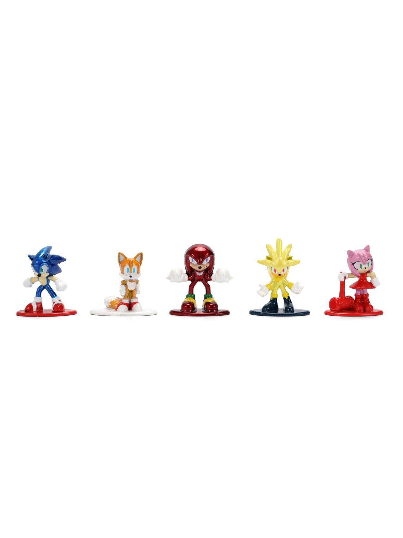 image of disney-stitch-sonic-nanofigs-multipack-wave-2-with-18-figures