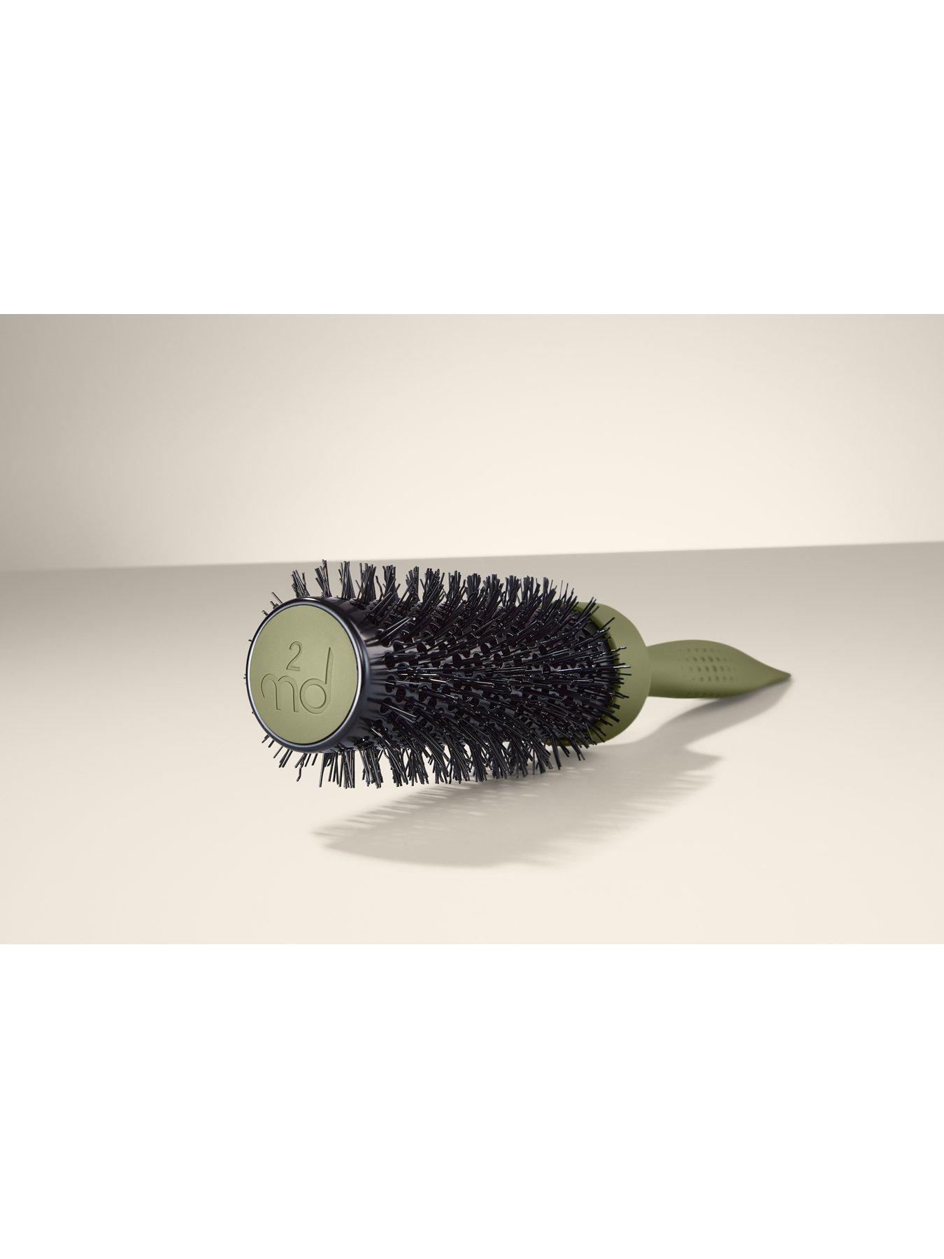 stillFront image of mdlondon-brush-bundle-medium-length-thick-hair