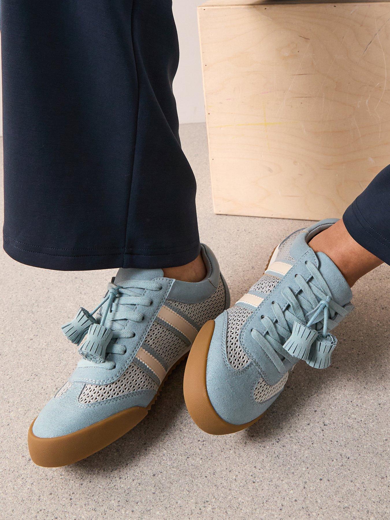 The Very Collection Mesh Trainer - Blue