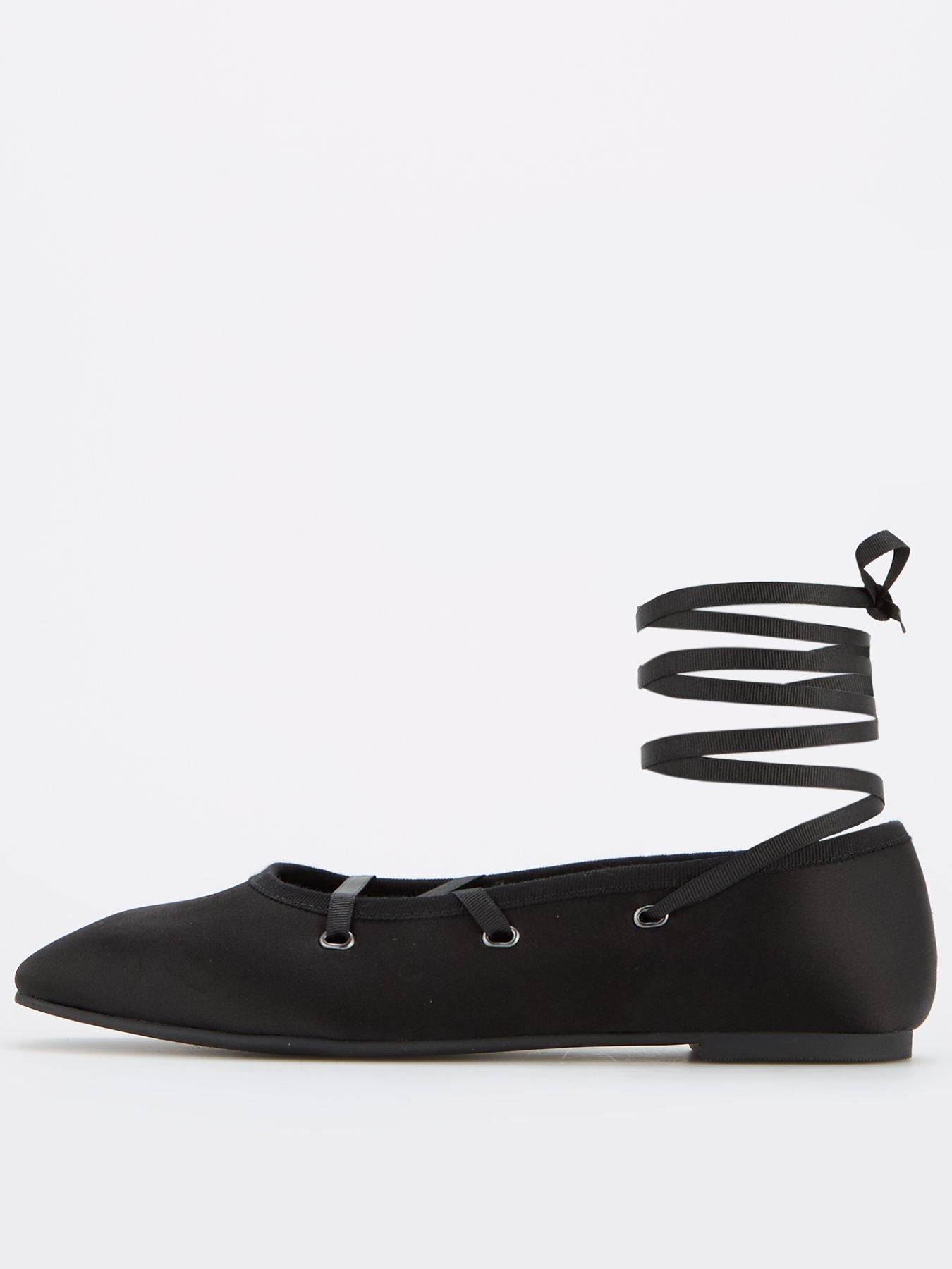 Image 2 of 8 of The Very Collection Ghillie Ballet Flat Shoe - Black