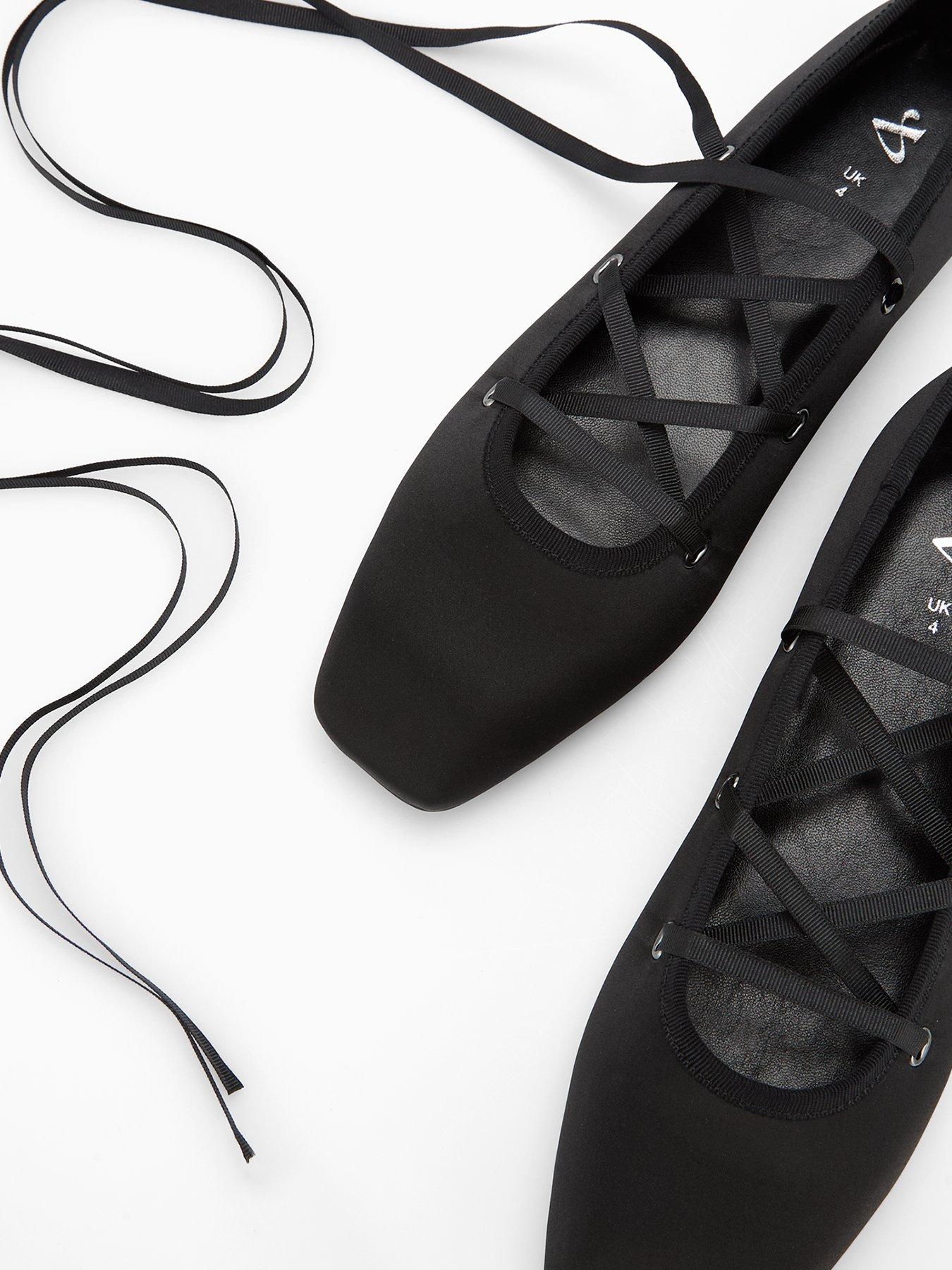 Image 5 of 8 of The Very Collection Ghillie Ballet Flat Shoe - Black