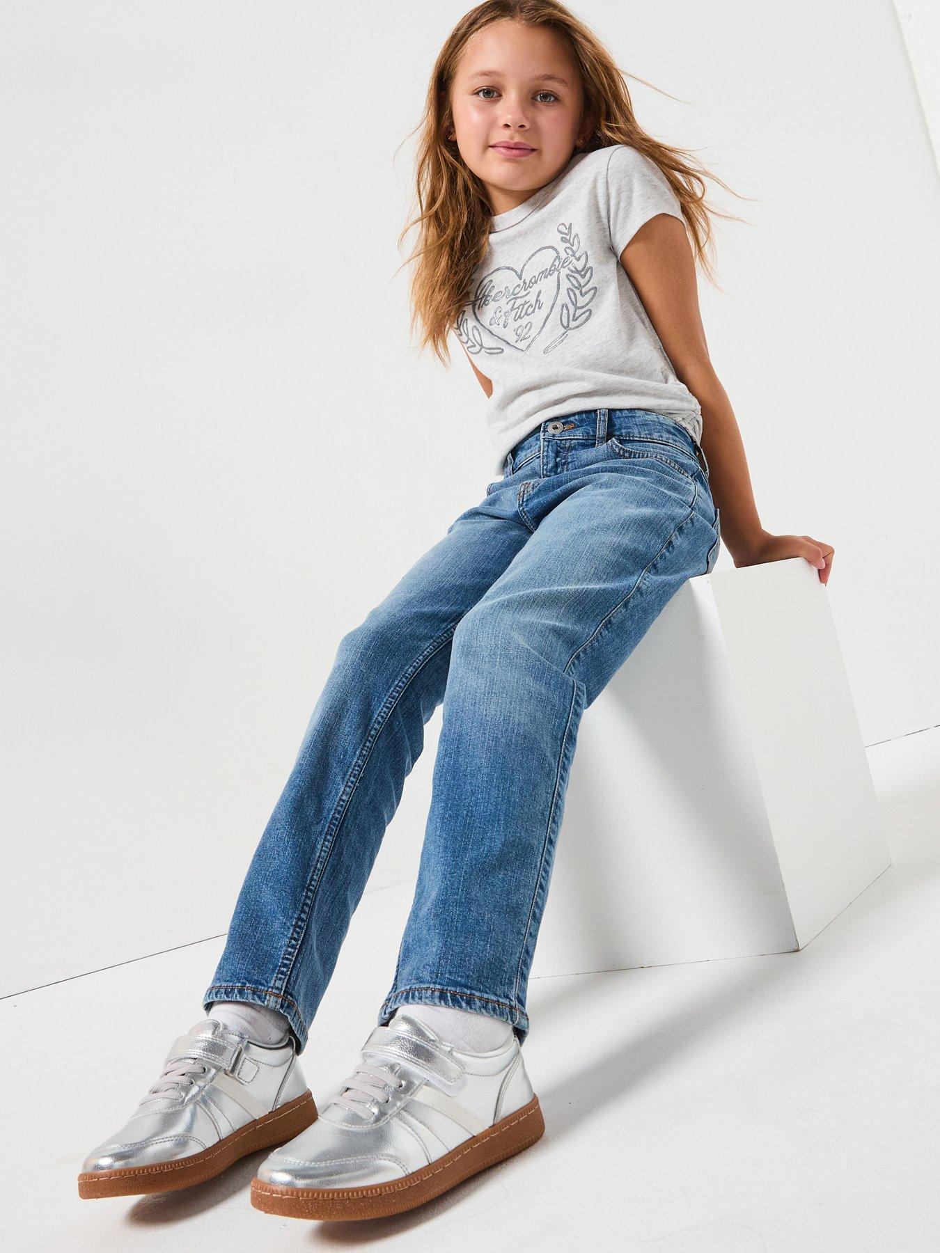 Image 5 of 6 of Abercrombie & Fitch Girls High Rise 90s Straight Jeans - Blue