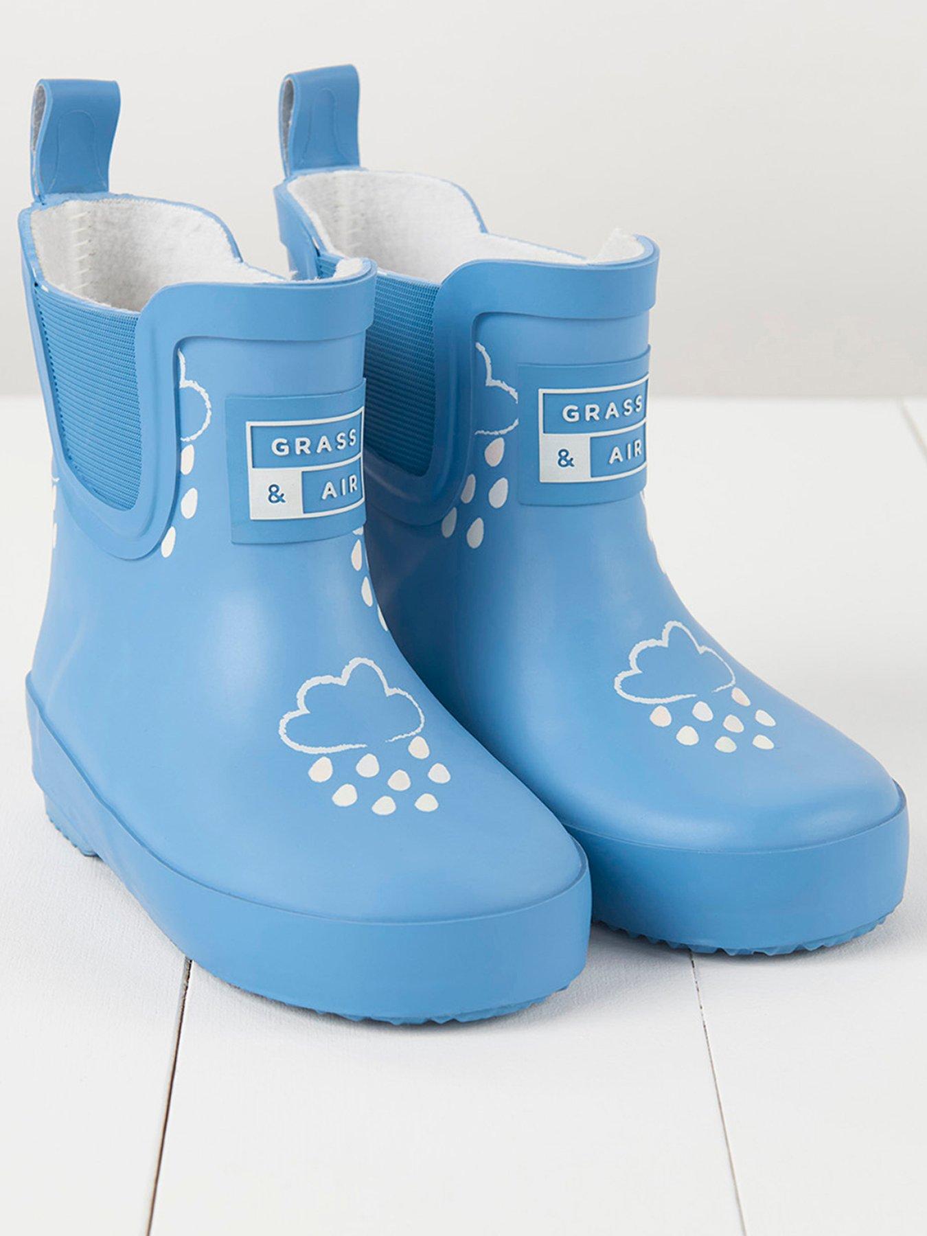 Image 1 of 3 of Grass & Air Infant/ Junior Shorty Colour-revealing  Wellies
