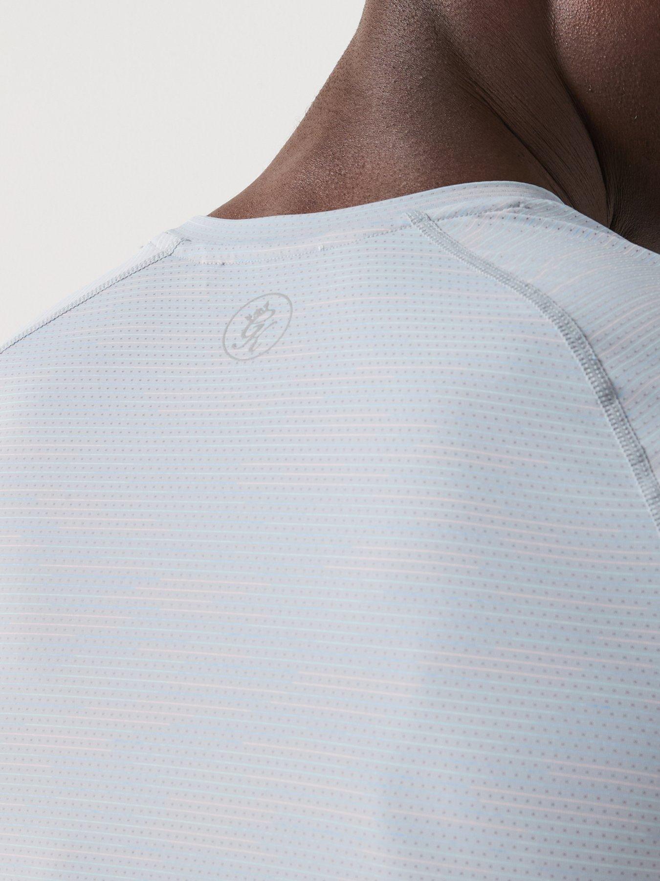 Image 4 of 5 of Gym King Men's Energy Grindle Tee - Grey