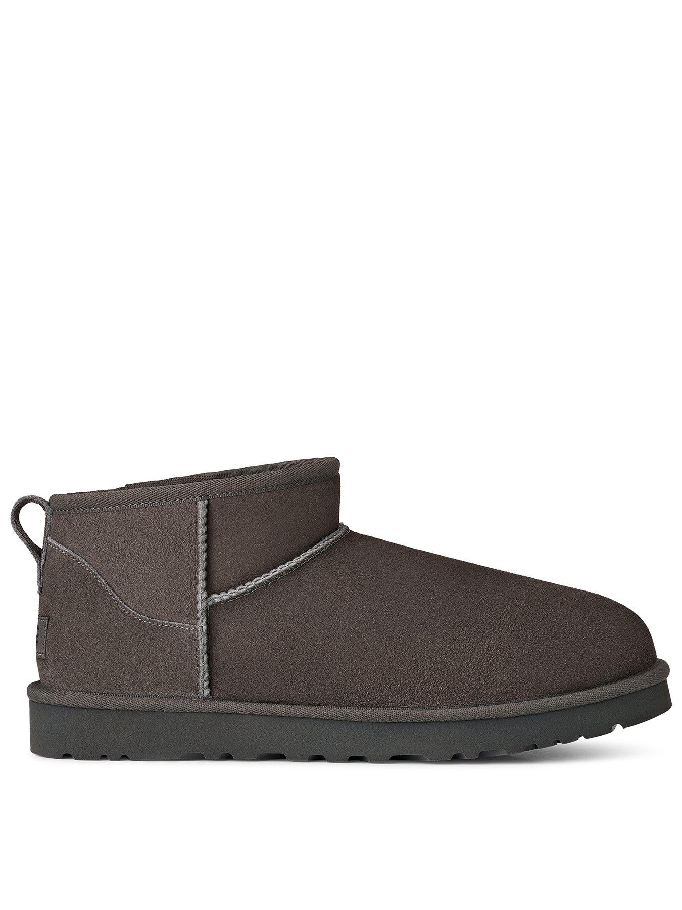 UGG Ugg Men's Classic Ultra Mini Chukka Boots