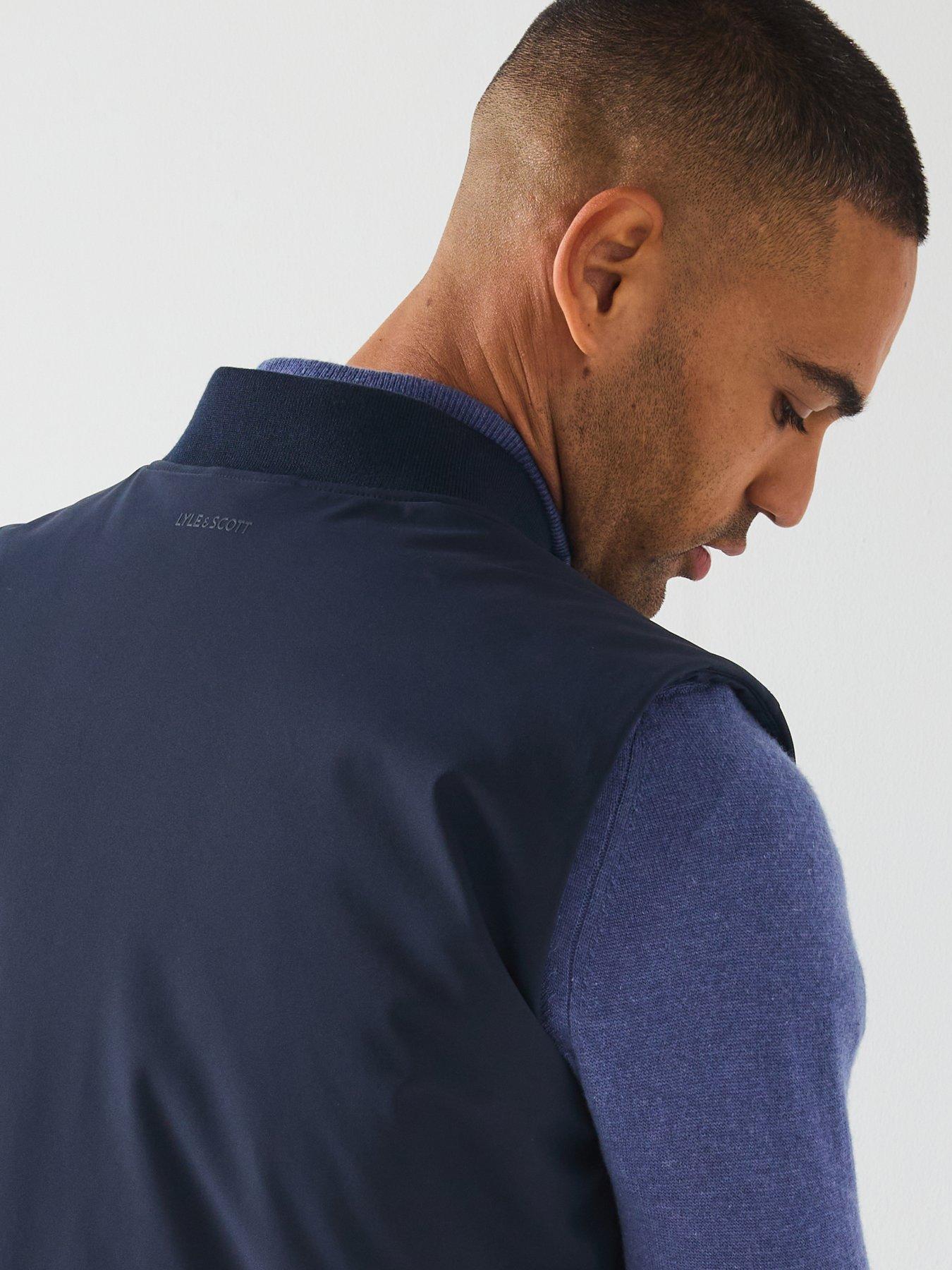 Image 5 of 6 of Lyle & Scott Quilted Shell Gilet- Navy