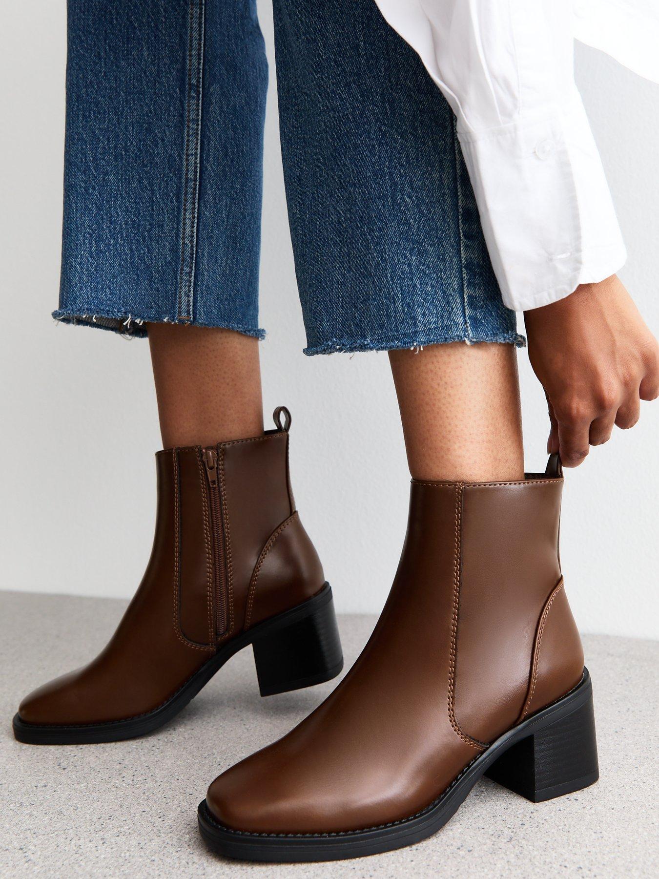 Image 4 of 5 of New Look Brown Faux Leather Block Heel Ankle Boots