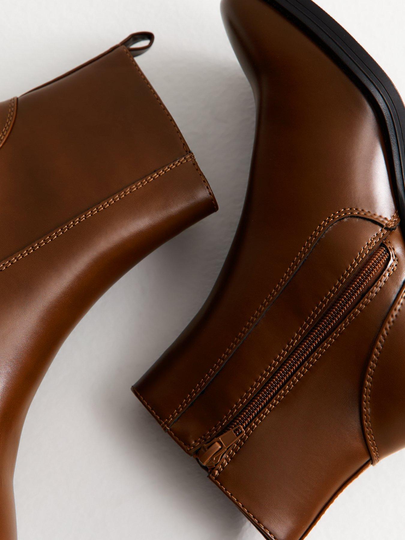 Image 5 of 5 of New Look Brown Faux Leather Block Heel Ankle Boots
