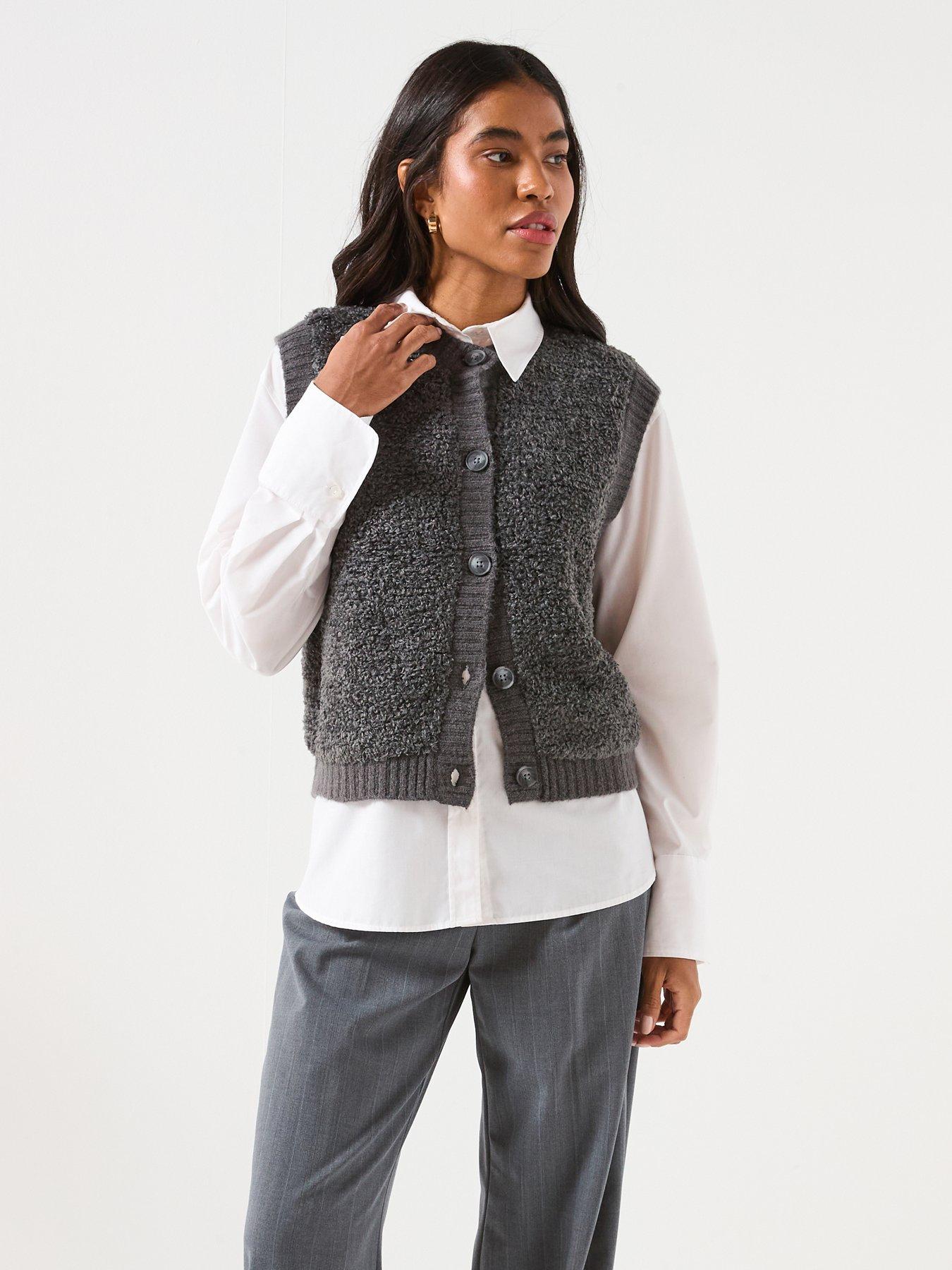 JDY Sleeveless Button Boucle Knit Vest - Grey