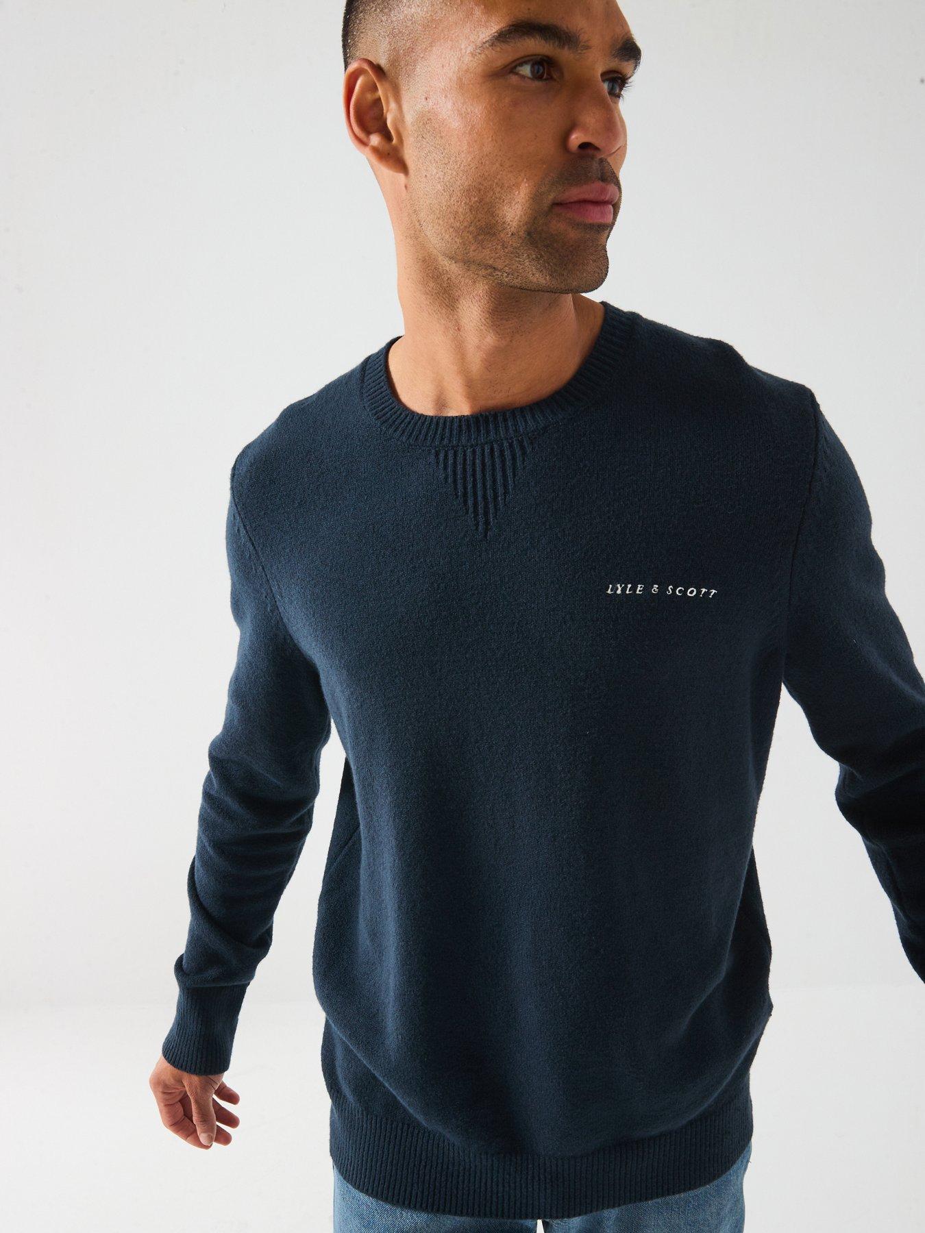 Image 5 of 6 of Lyle & Scott Script Knitted Crew Neck- Navy