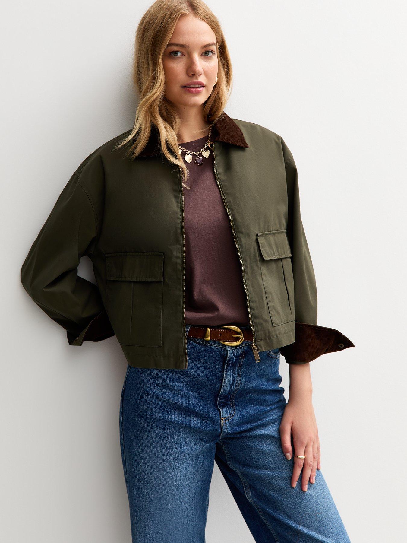 New Look Khaki Contrast Collar Cropped Barn Jacket - Green