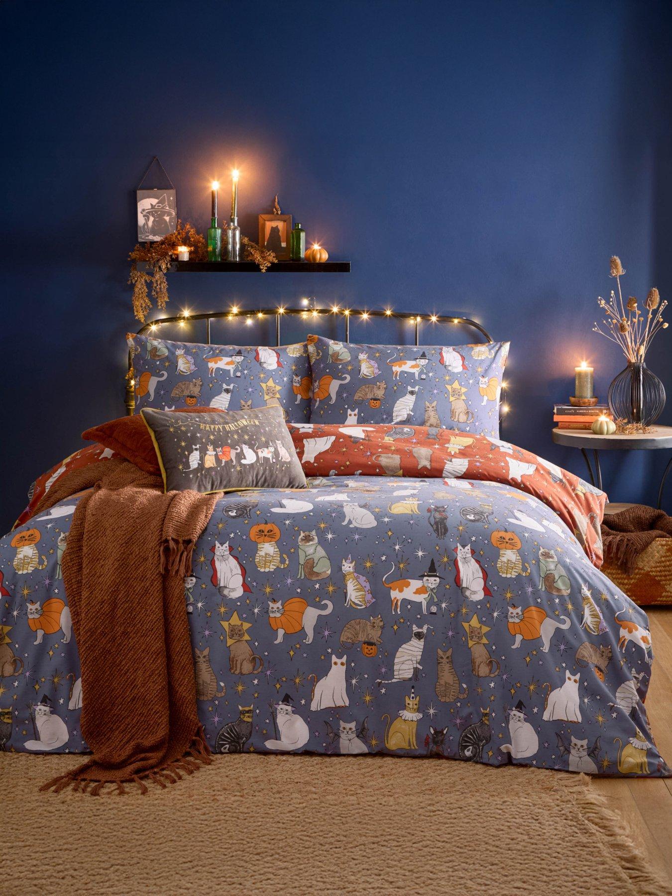 Image 1 of 4 of Furn Halloween Pawty Duvet Set Multi