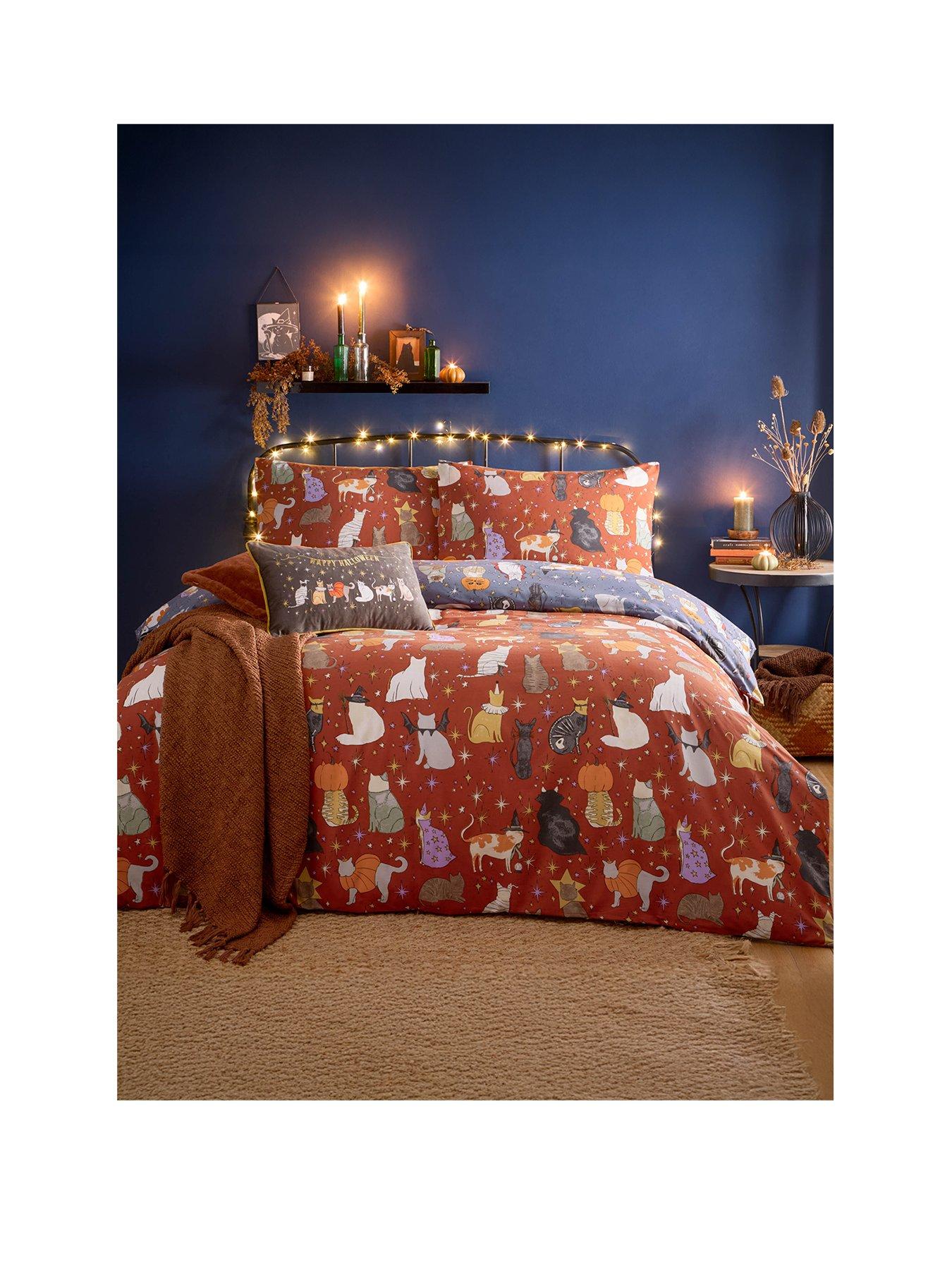 Image 2 of 4 of Furn Halloween Pawty Duvet Set Multi